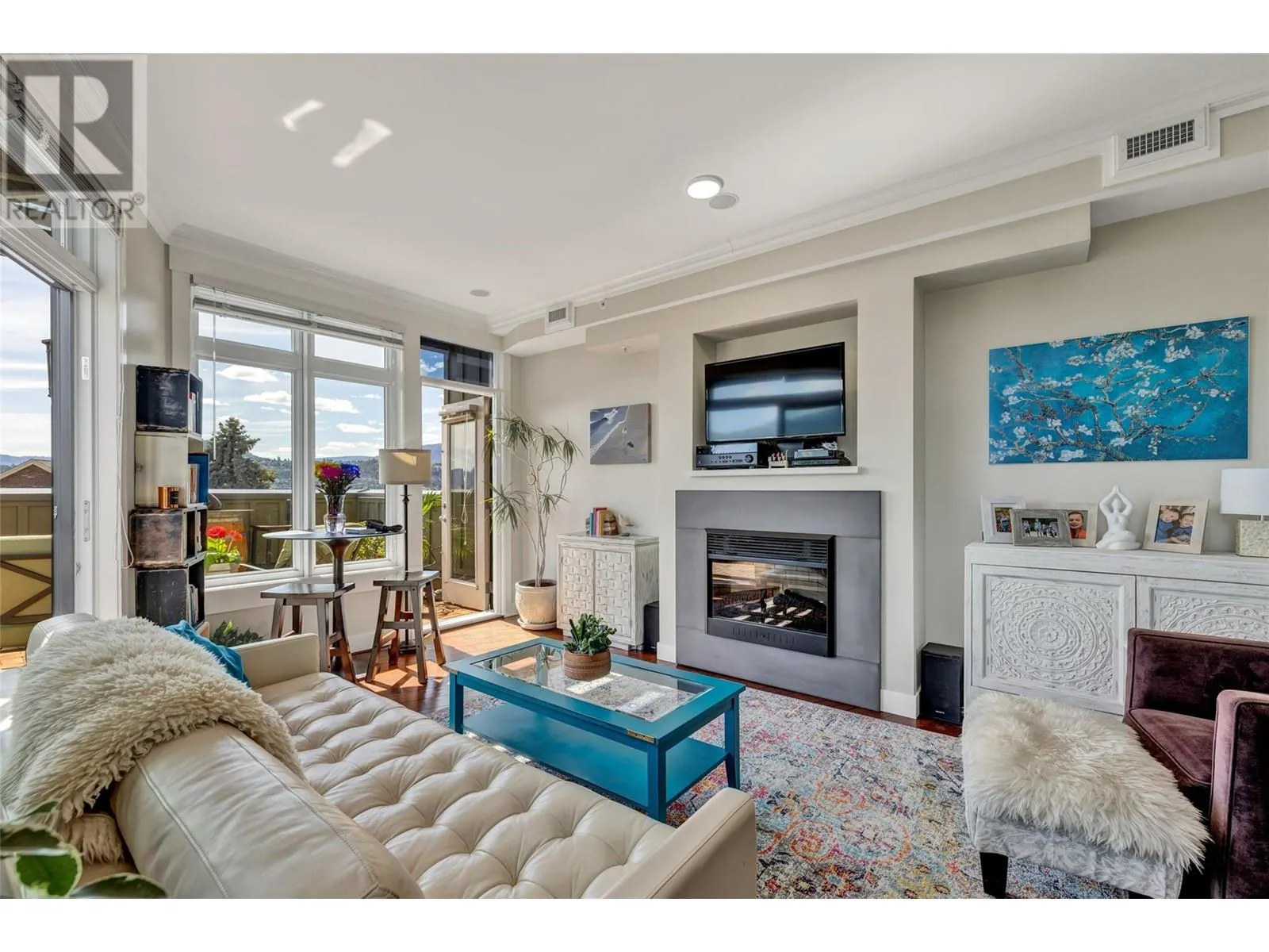 2901 Abbott Street Unit# 305