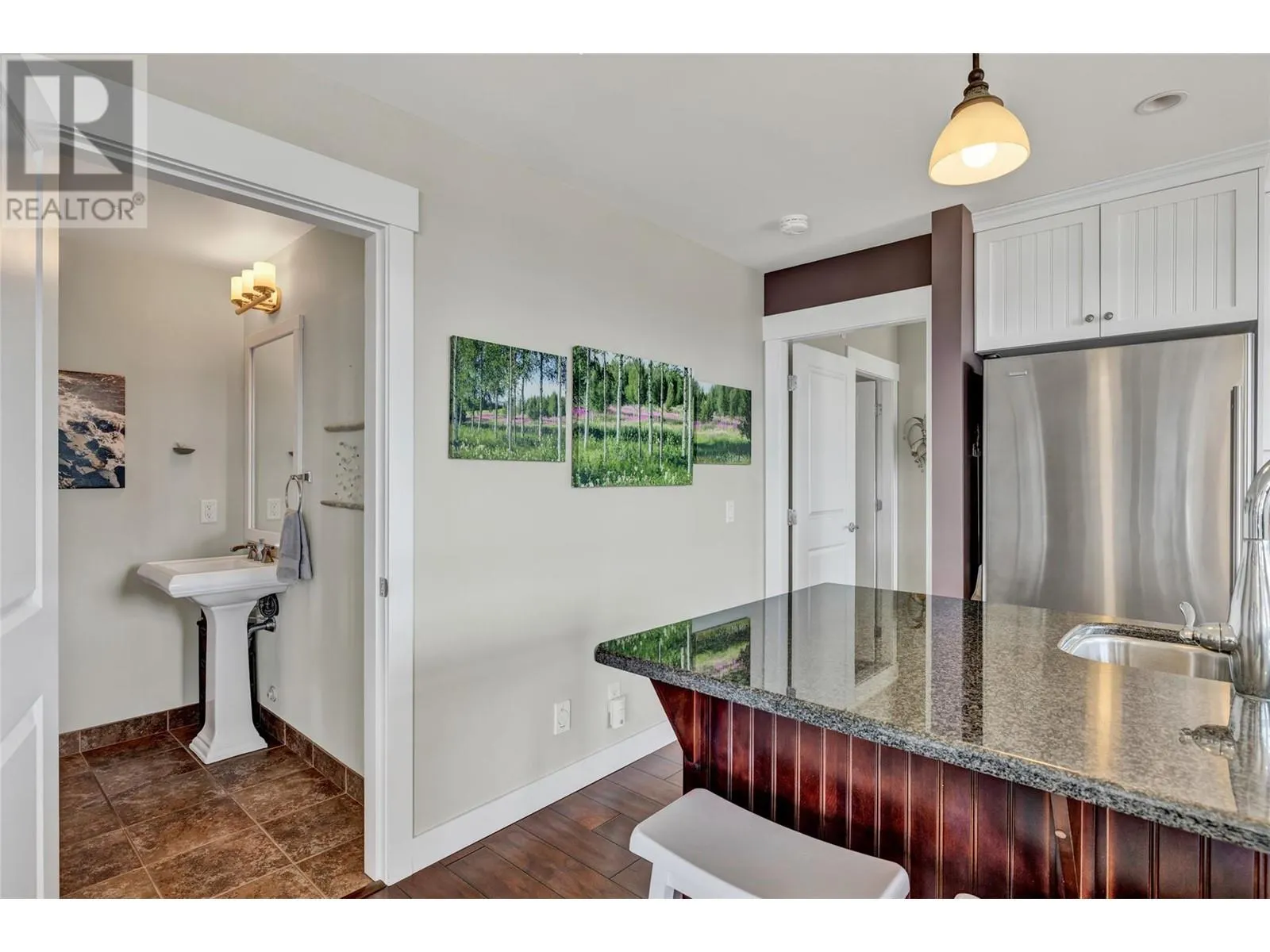 2901 Abbott Street Unit# 305