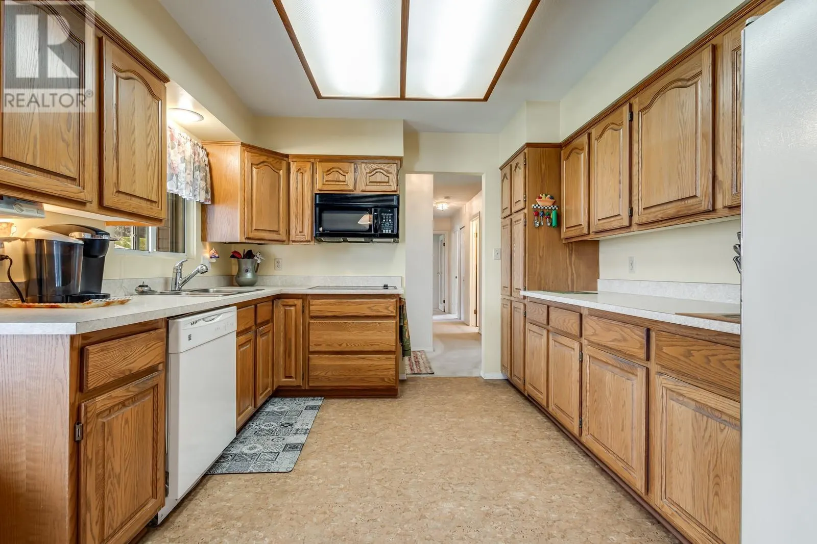 1376 Brentwood Court