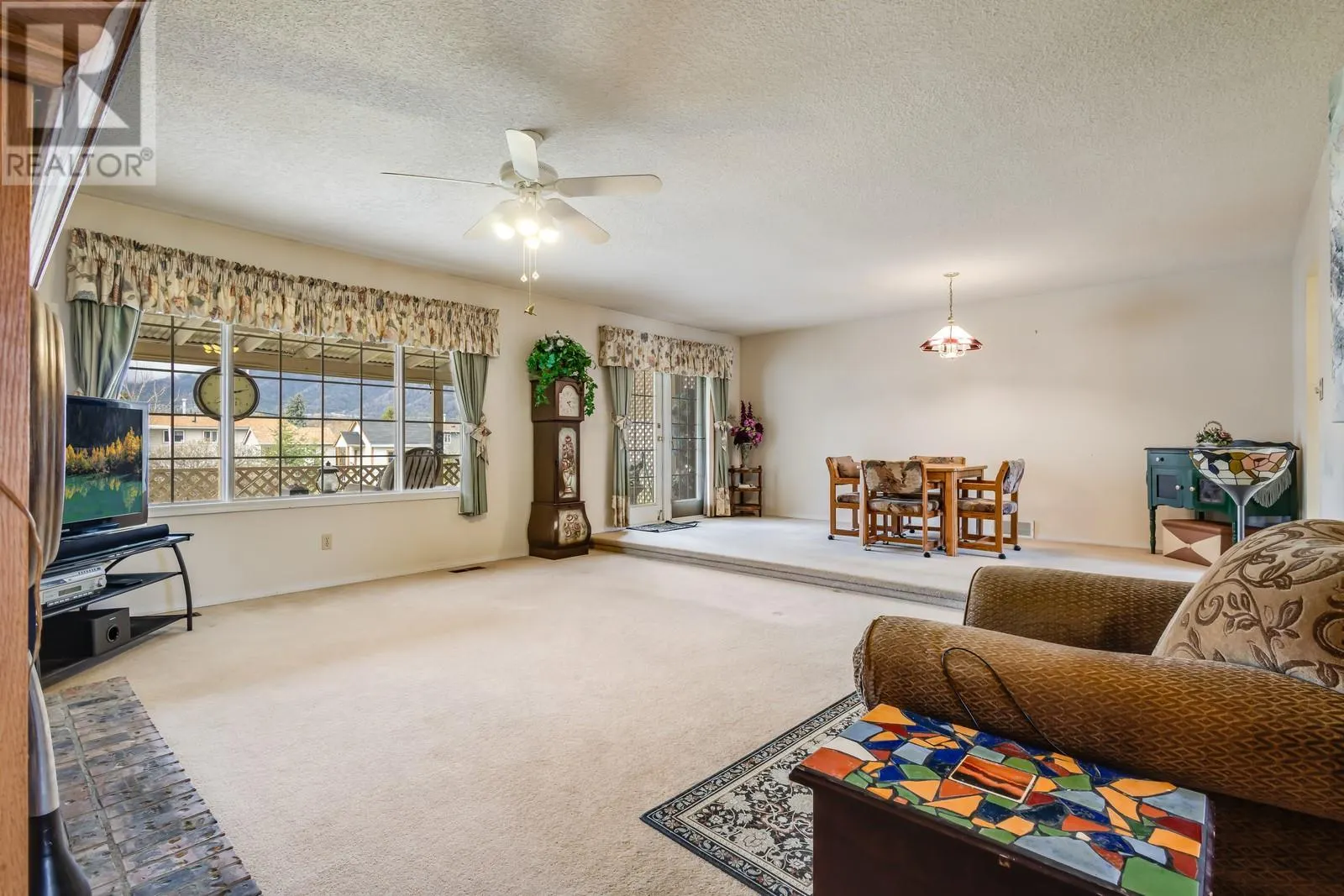 1376 Brentwood Court