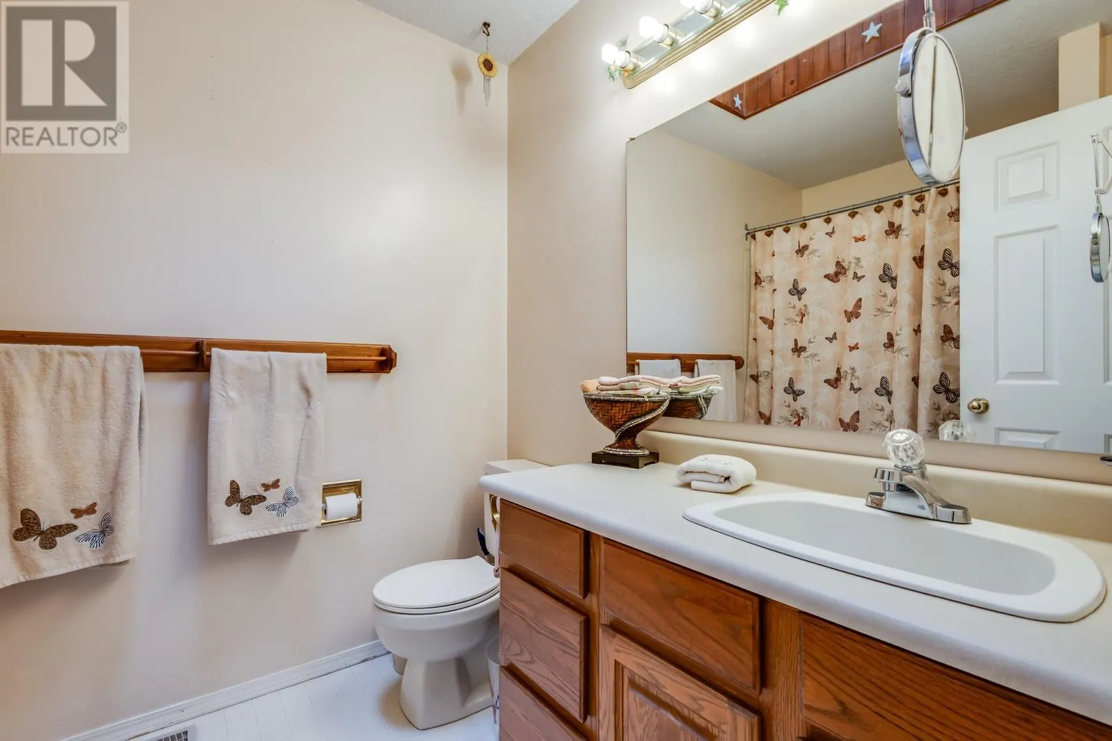 1376 Brentwood Court