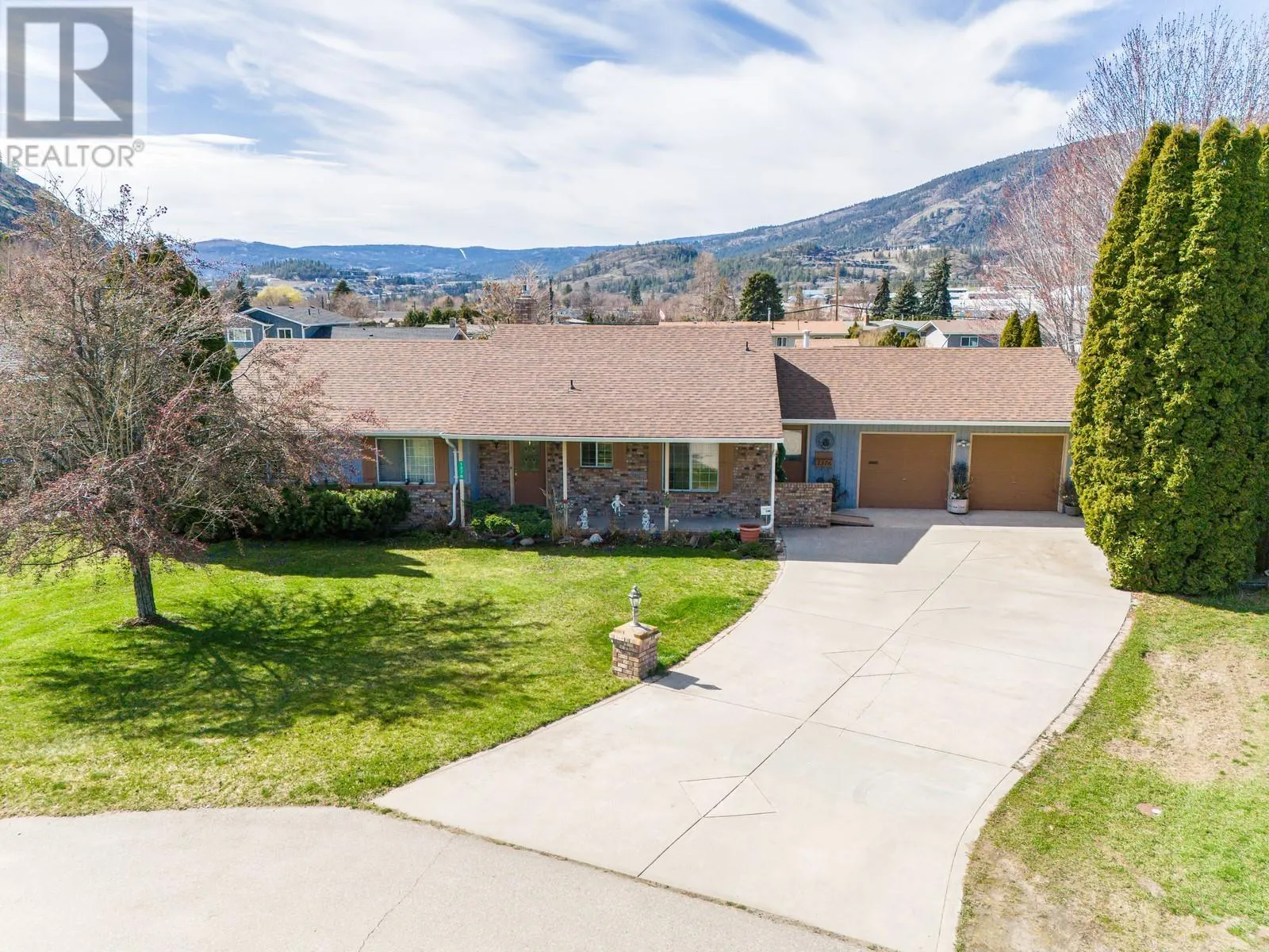 1376 Brentwood Court