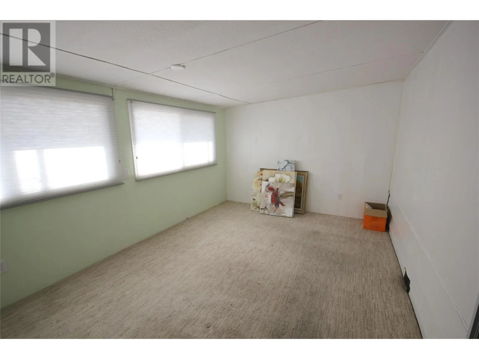 321 YORKTON Avenue Unit# 7