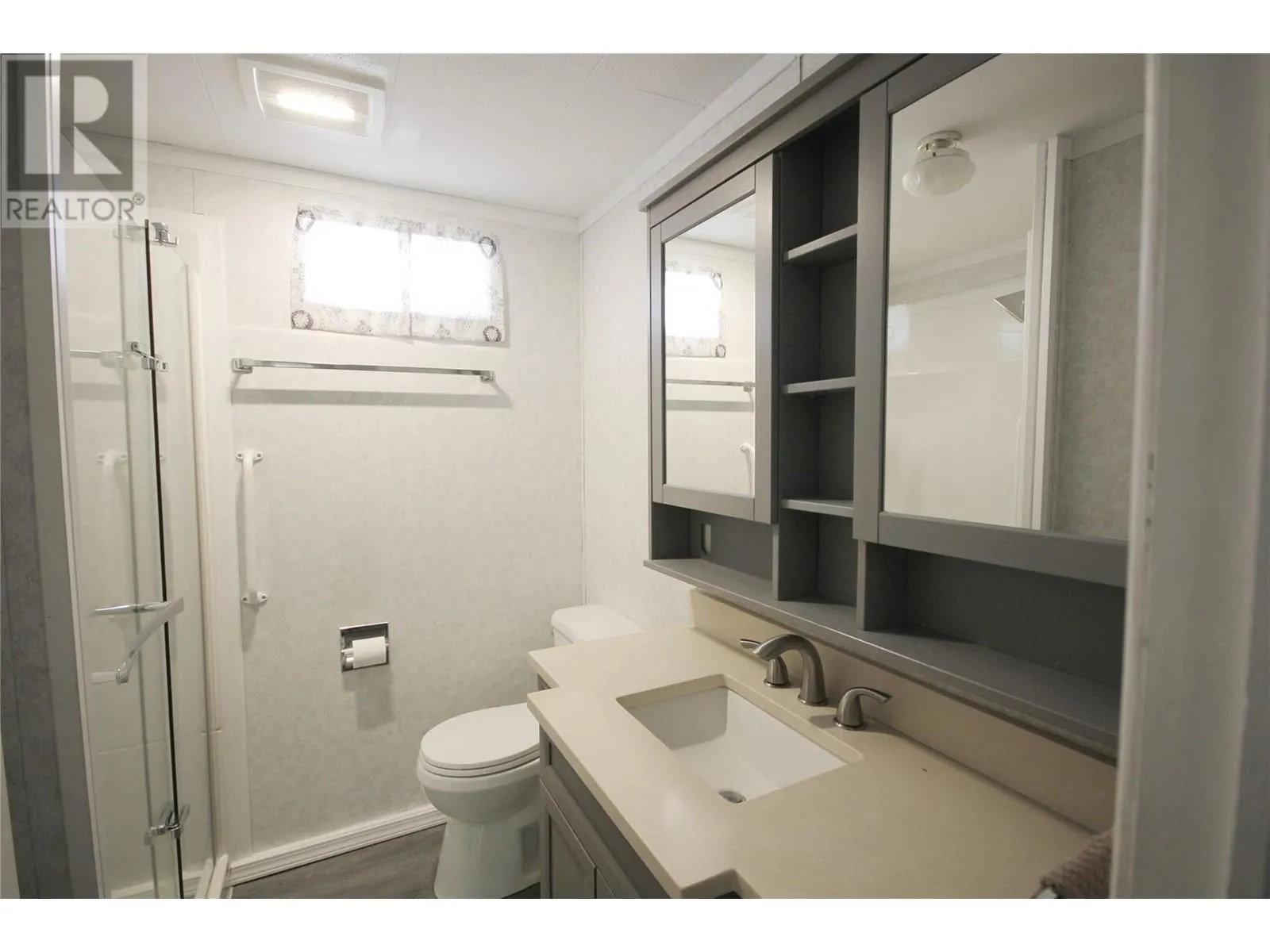 321 YORKTON Avenue Unit# 7