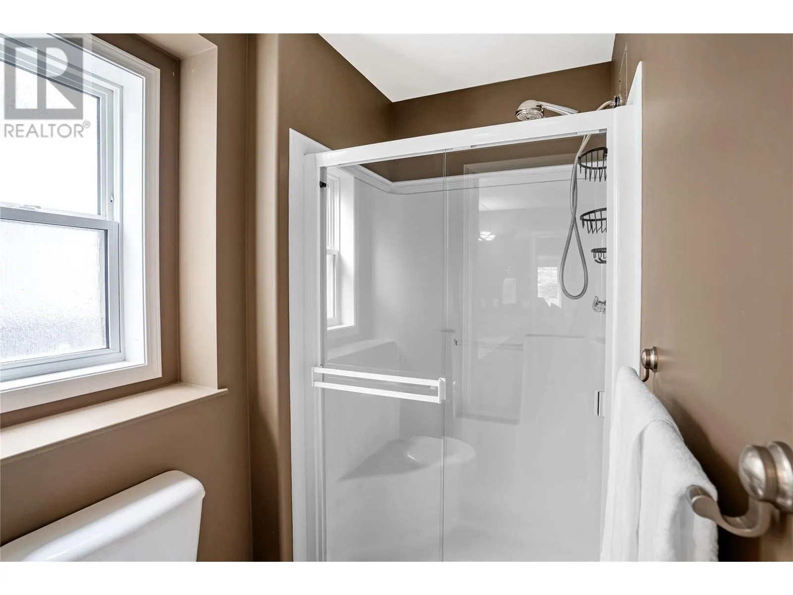 1083 Chilcotin Crescent