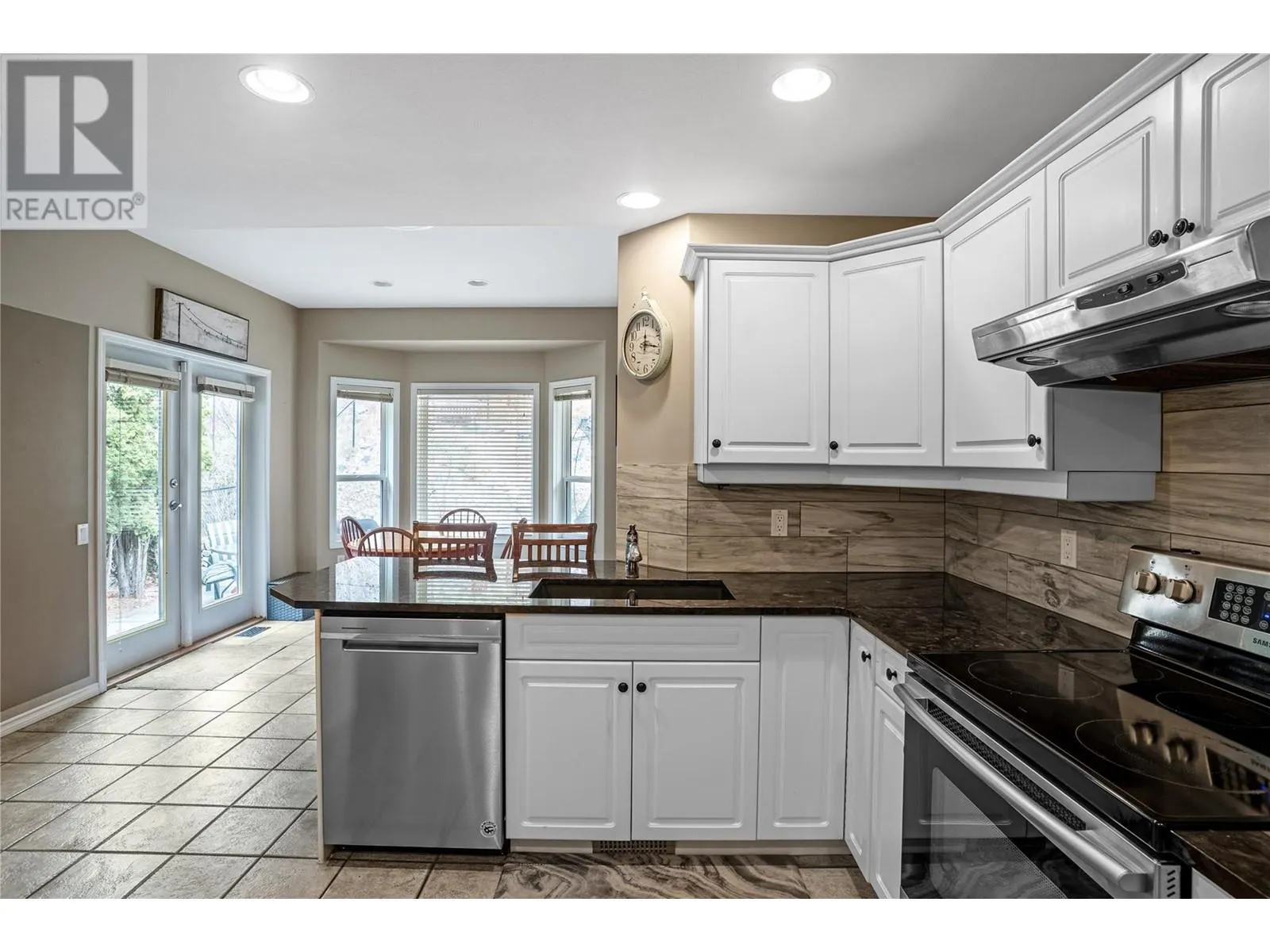 1083 Chilcotin Crescent