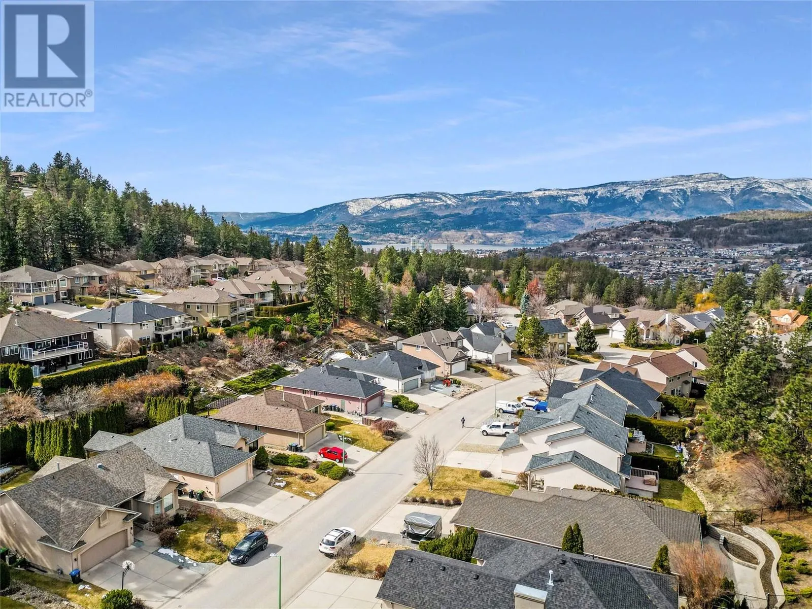 1083 Chilcotin Crescent