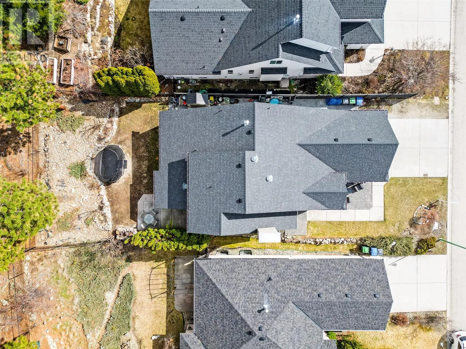 1083 Chilcotin Crescent