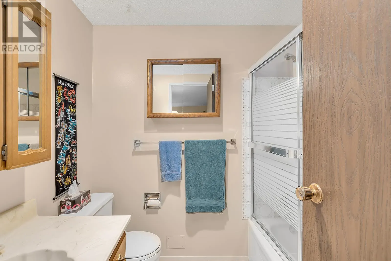 555 Rowcliffe Avenue Unit# 206