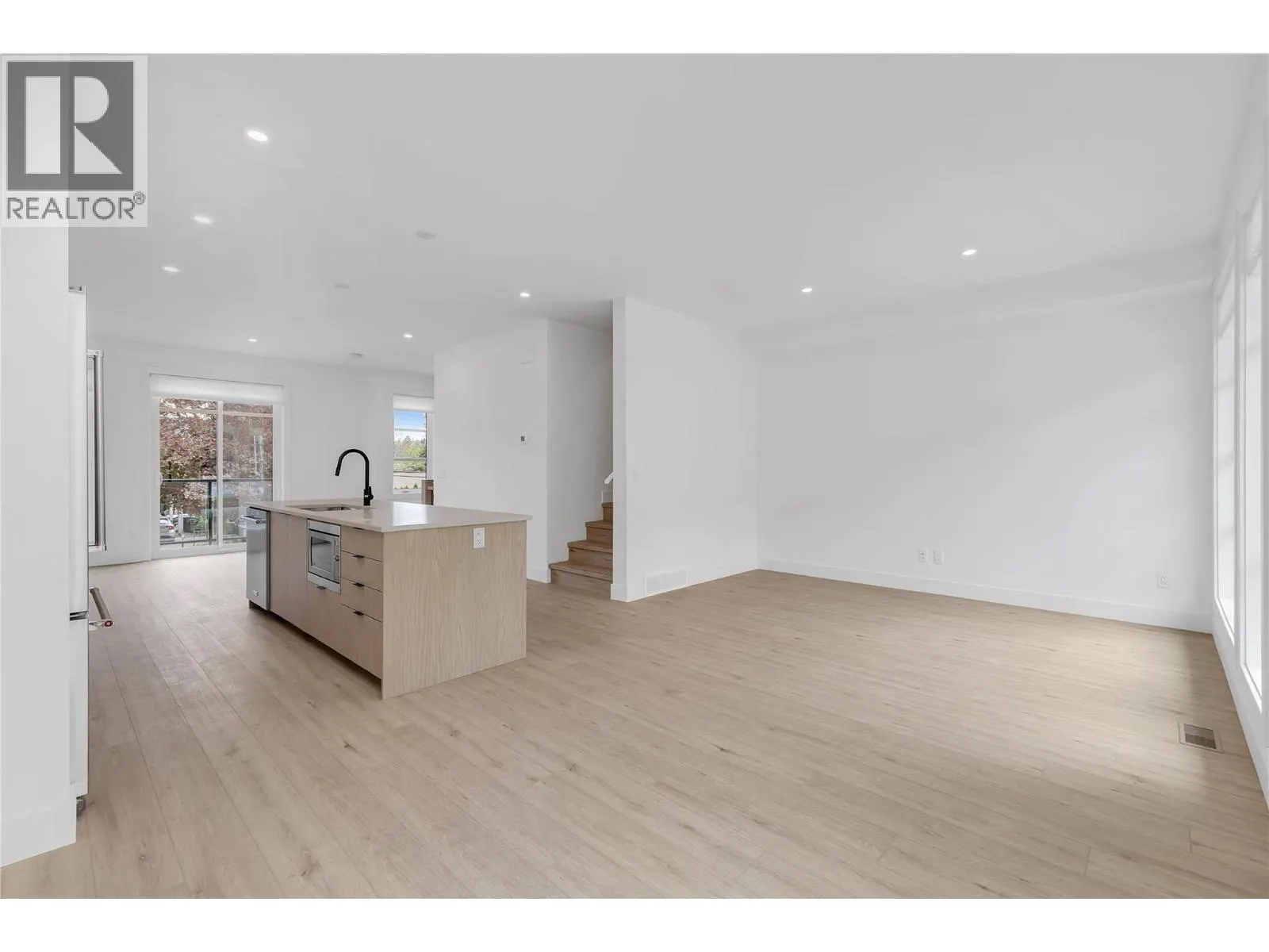 1455 Cara Glen Court Unit# 128