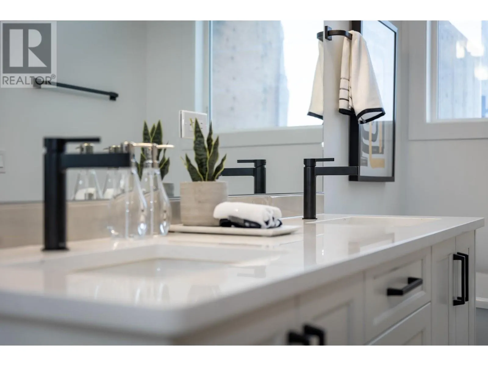 7735 OKANAGAN HILLS Boulevard Unit# 68