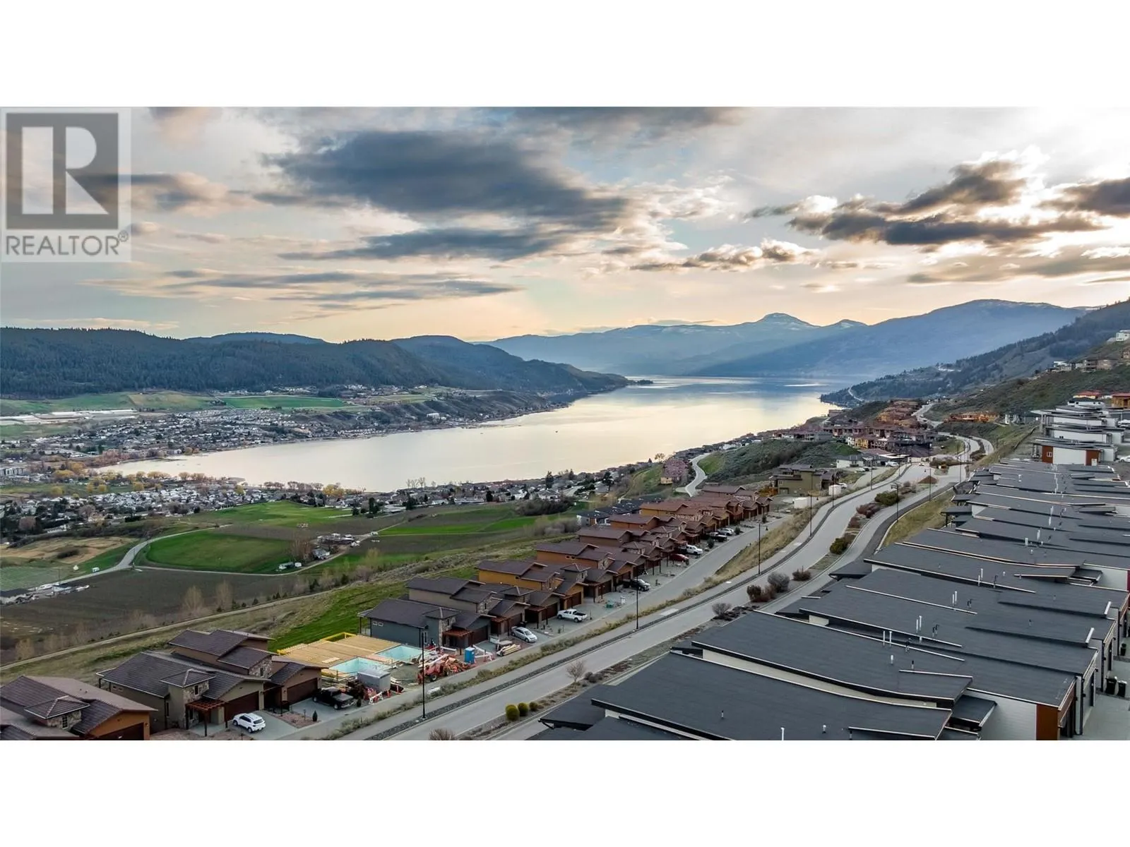 7735 OKANAGAN HILLS Boulevard Unit# 68