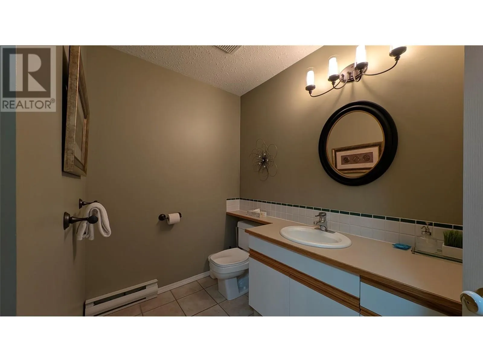 5155 FAIRWAY Drive Unit# 703