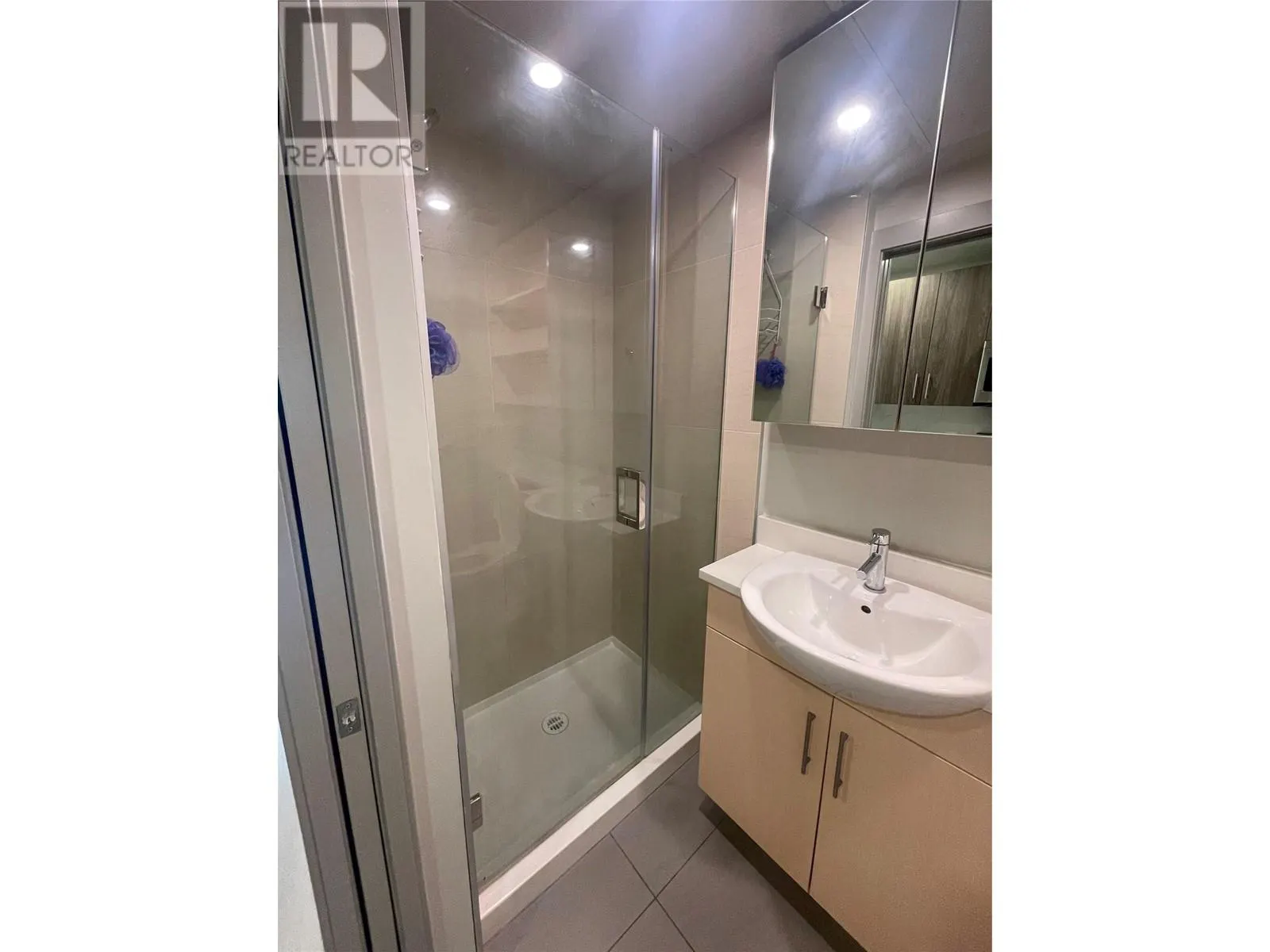 345 Dougall Road N Unit# 323