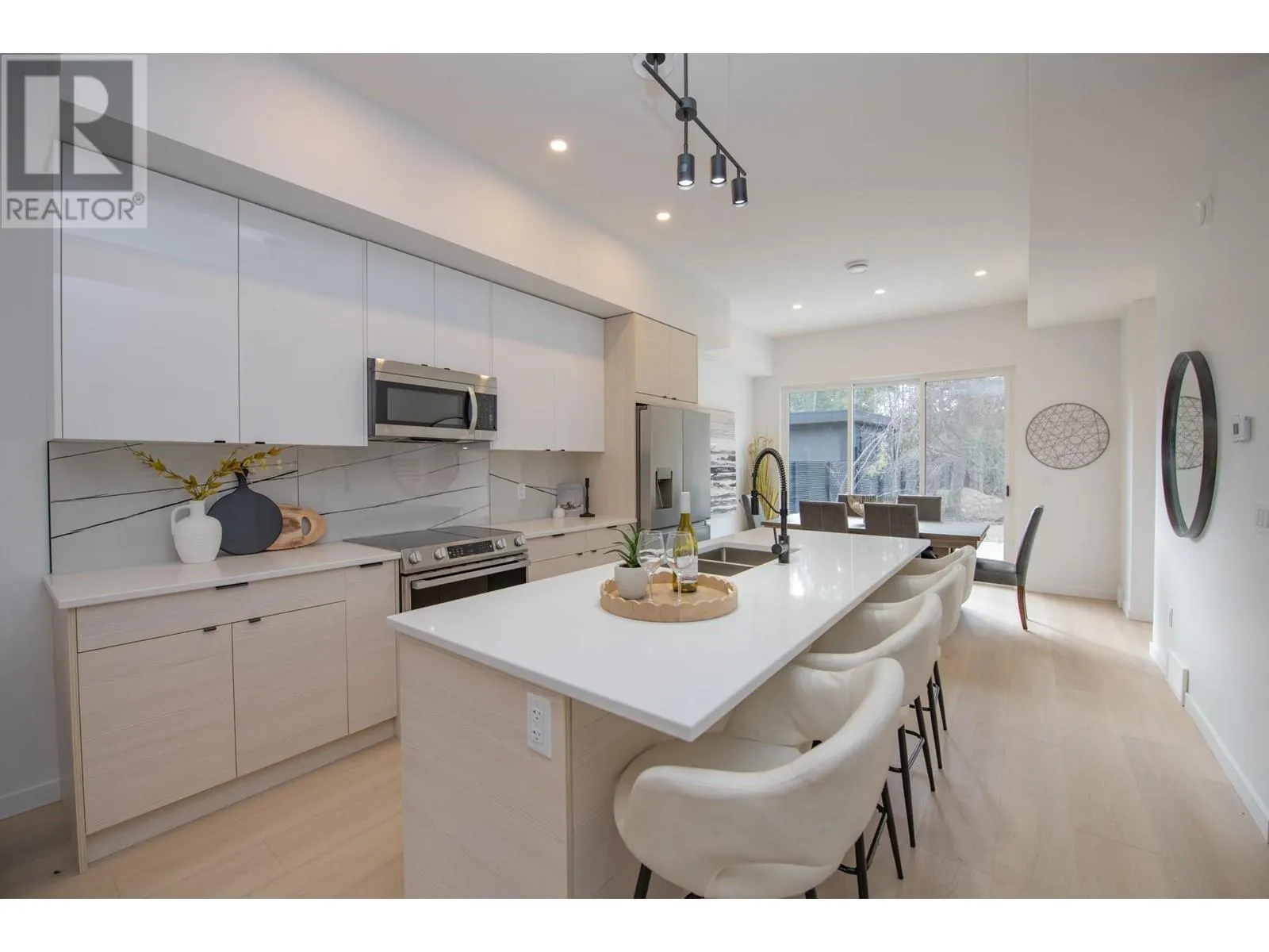 9188 Tronson Road Unit# 3
