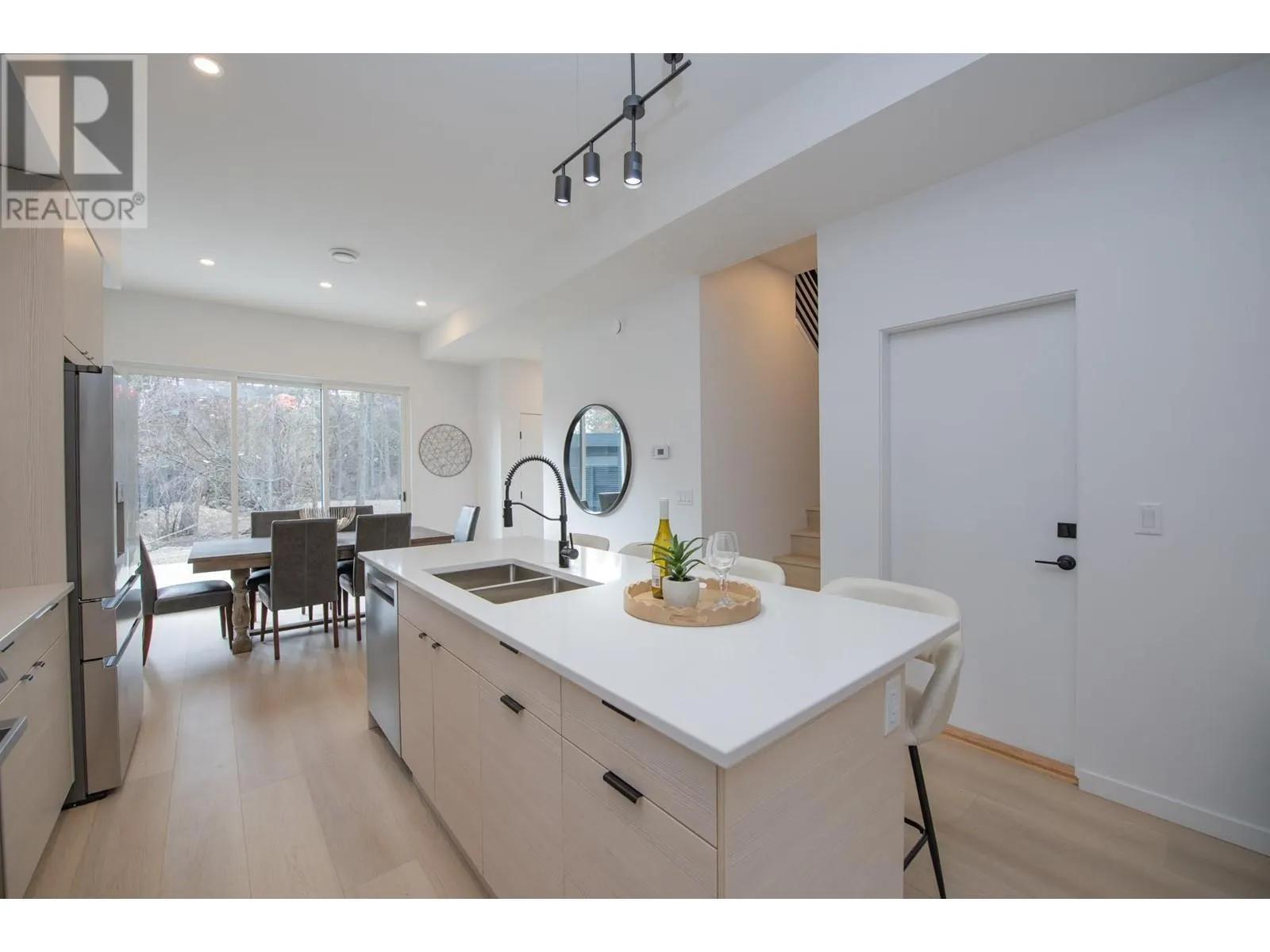9188 Tronson Road Unit# 4