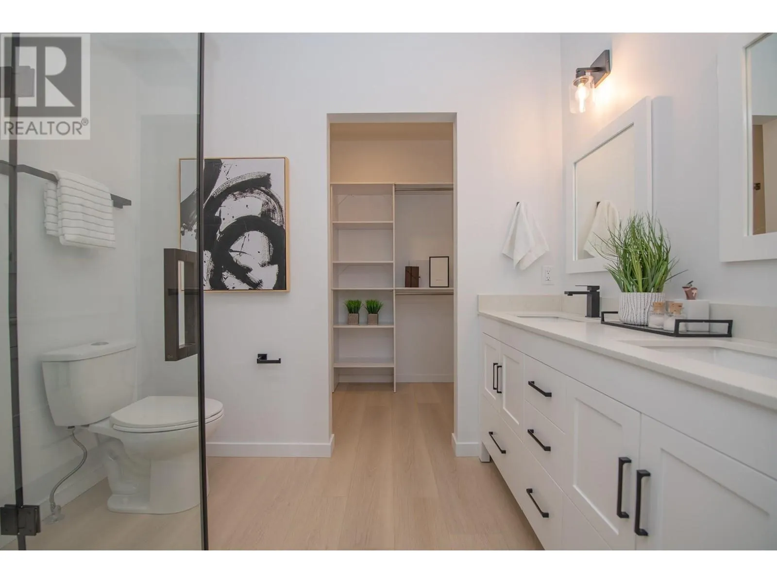 9188 Tronson Road Unit# 5