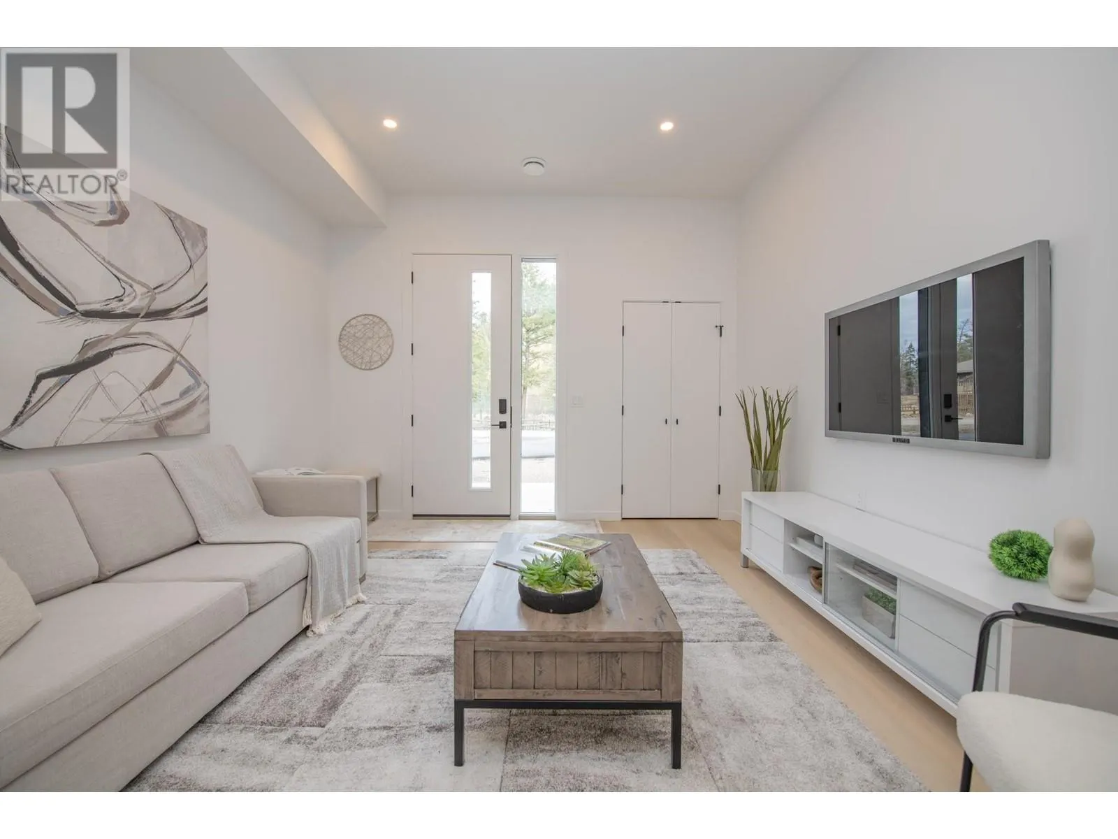 9188 Tronson Road Unit# 6
