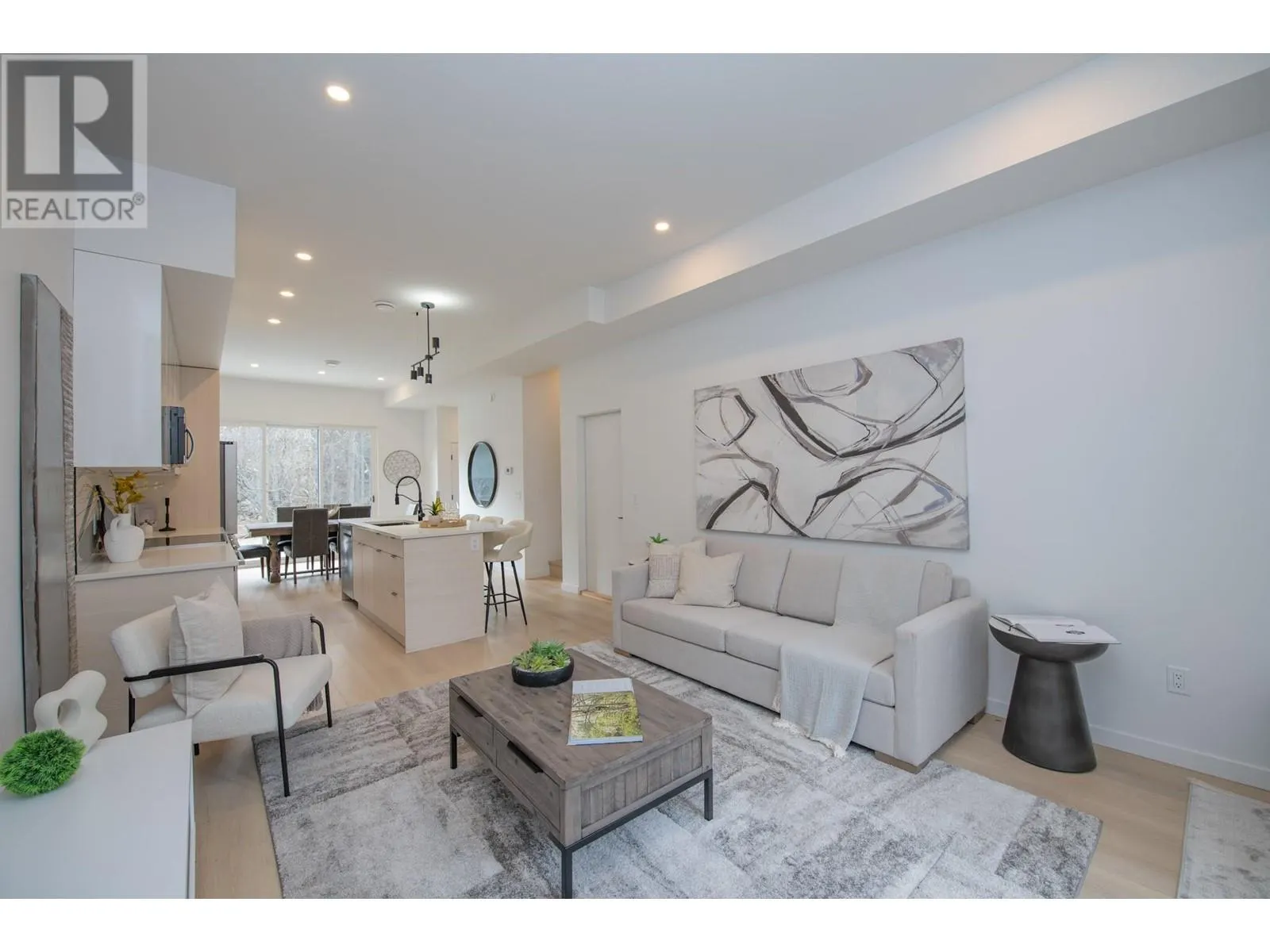 9188 Tronson Road Unit# 6