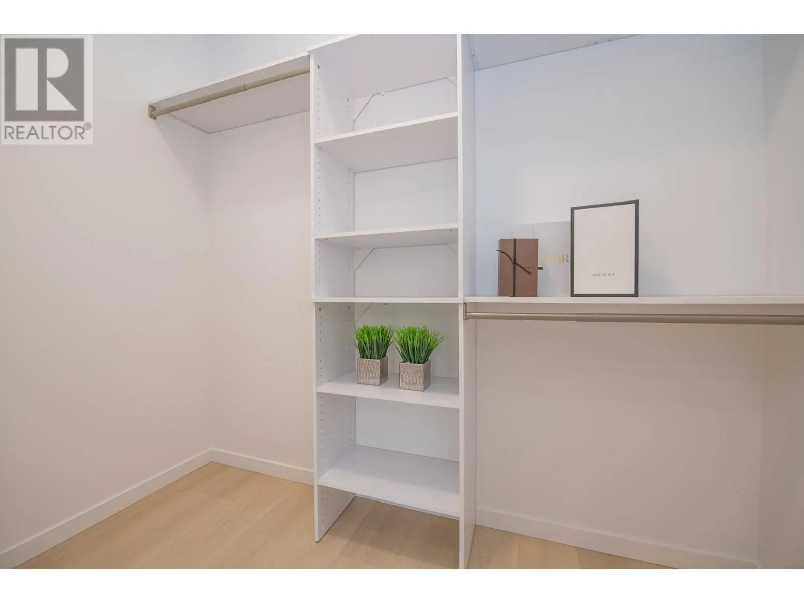 9188 Tronson Road Unit# 6