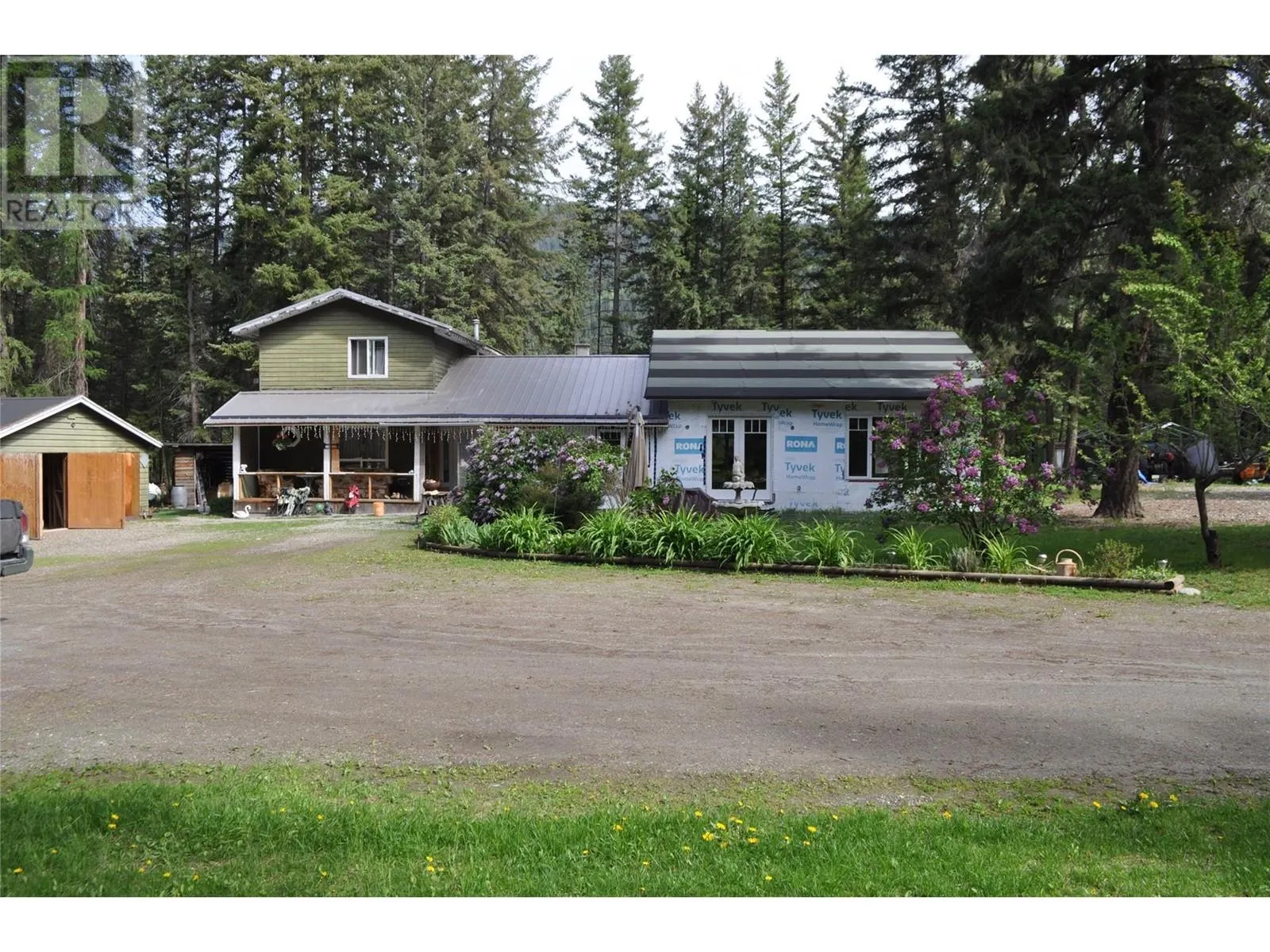 1157 Highway 6 Highway E