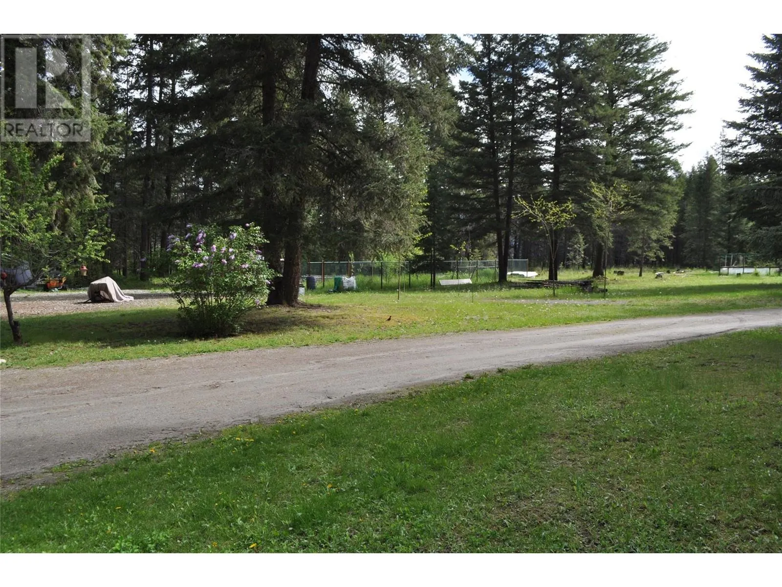 1157 Highway 6 Highway E