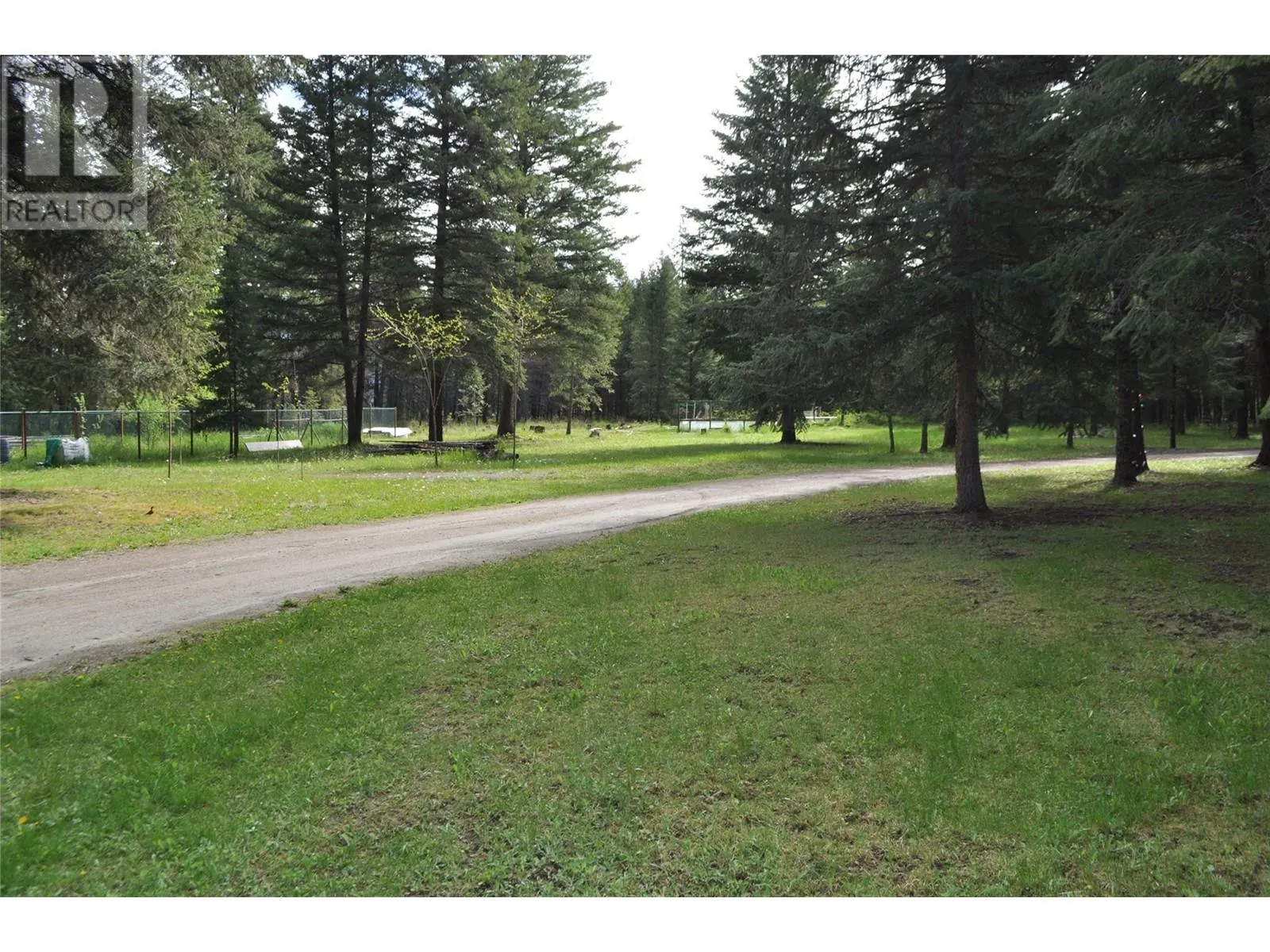 1157 Highway 6 Highway E