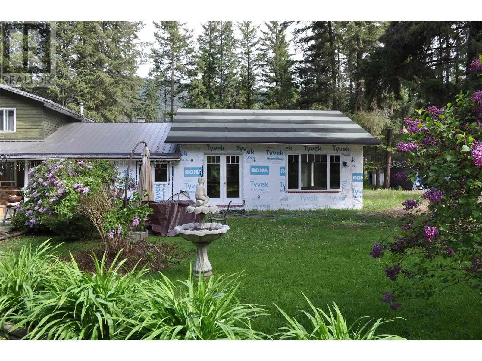 1157 Highway 6 Highway E