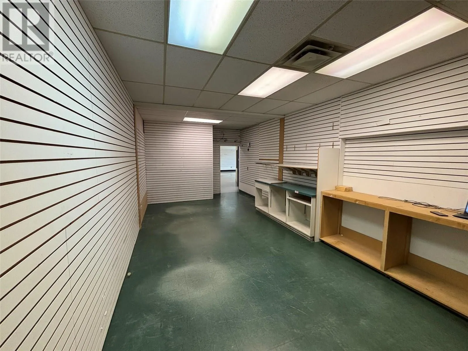 3100 35 Street Unit# 1-3