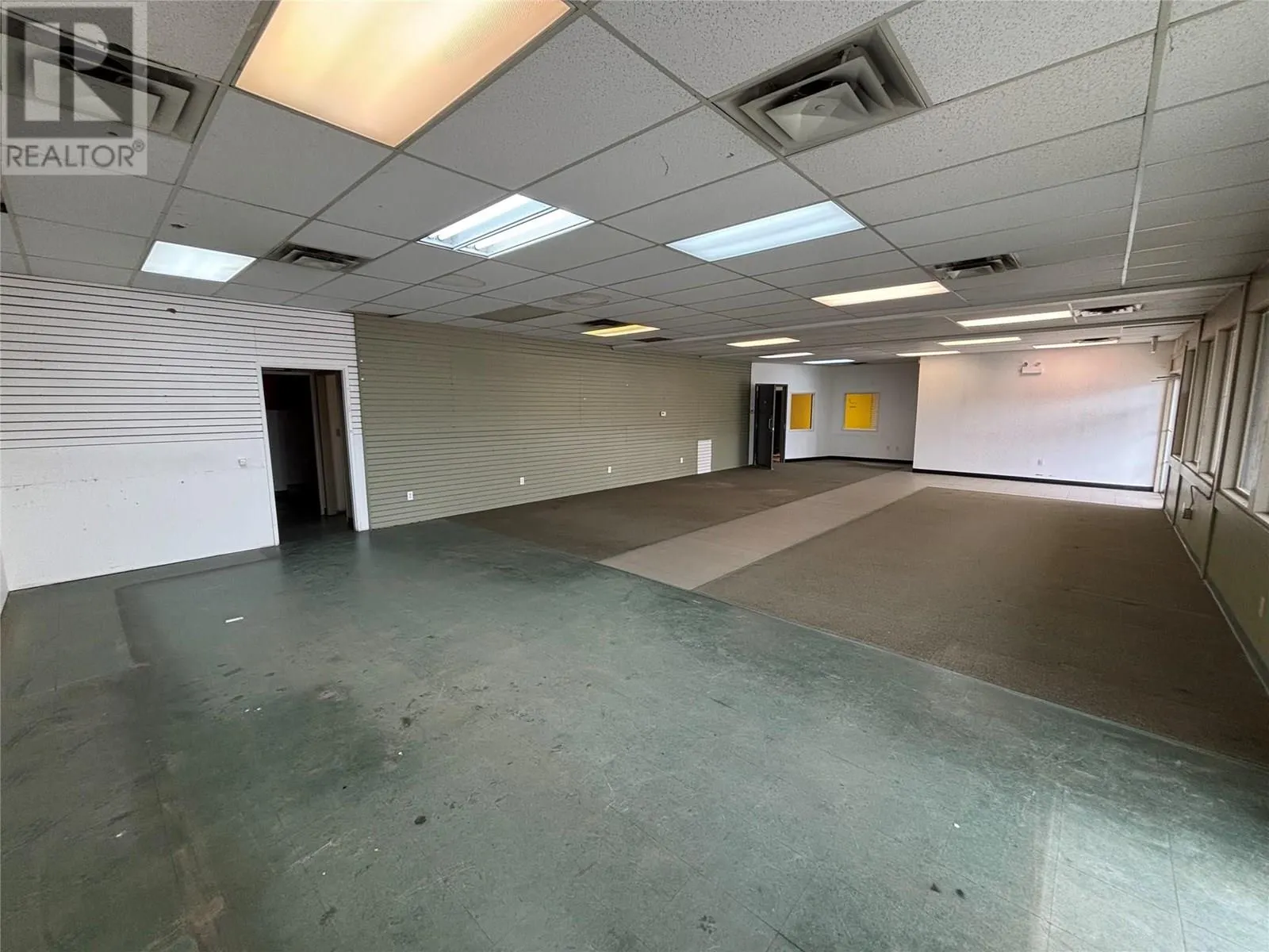 3100 35 Street Unit# 1-3