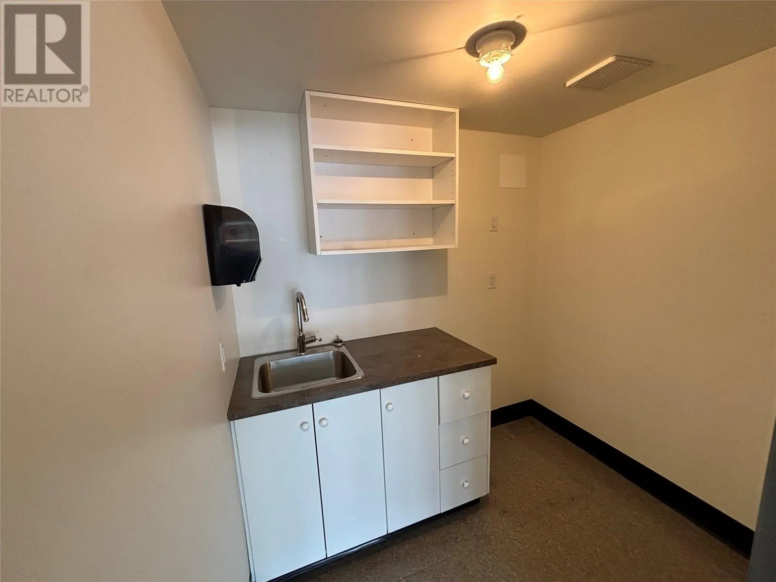 3100 35 Street Unit# 1-3