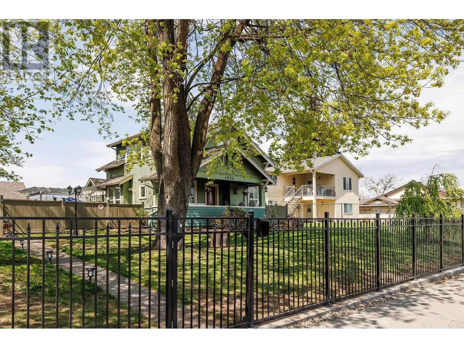 1024 Rutland Road