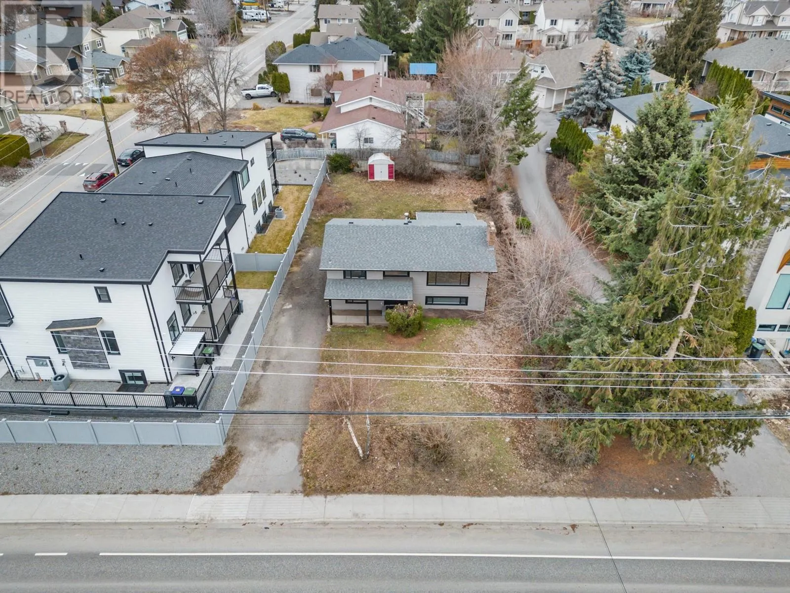 4611 Gordon Drive