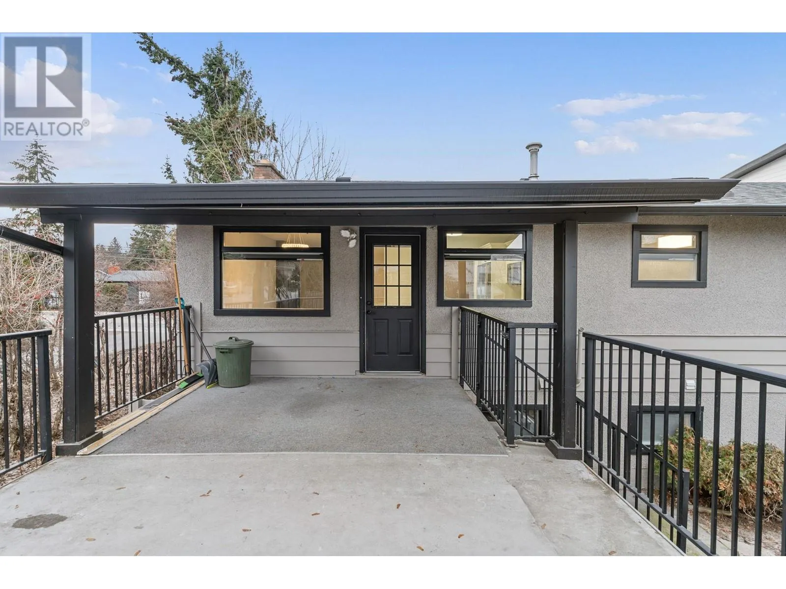 4611 Gordon Drive