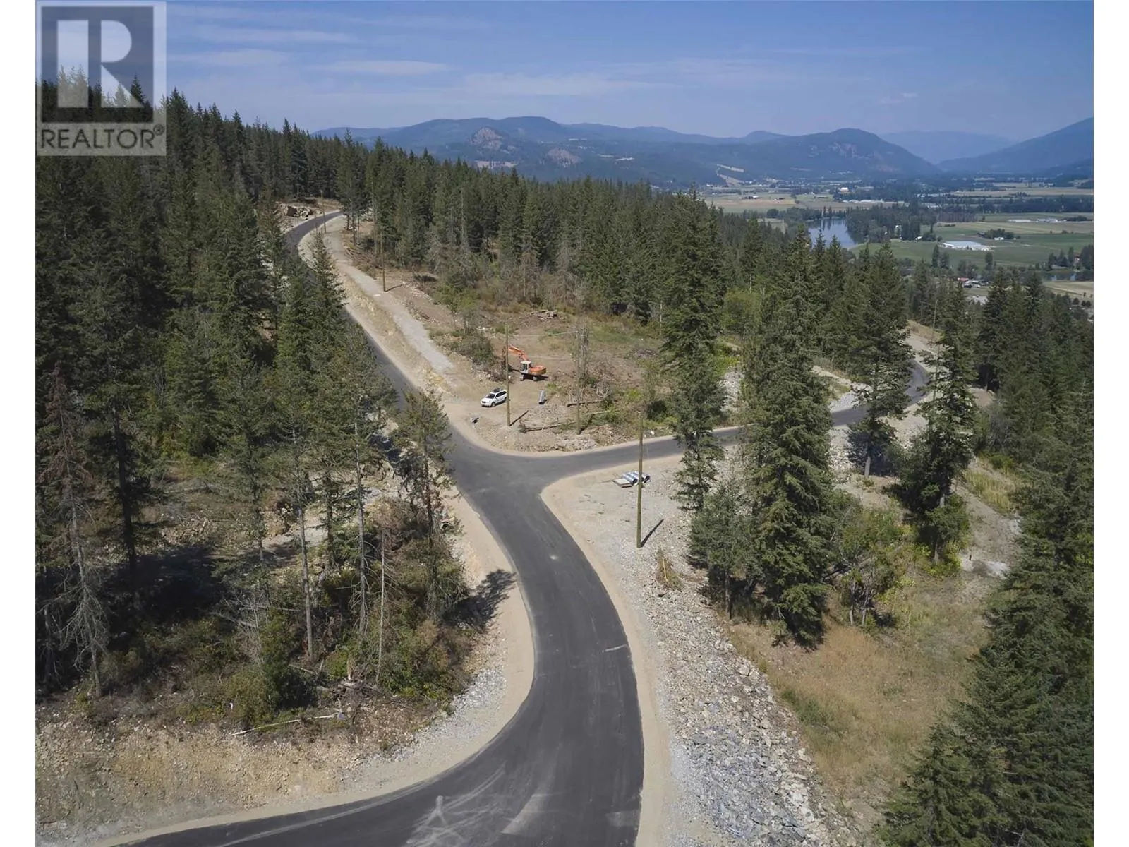 207 Crooked Pine Road