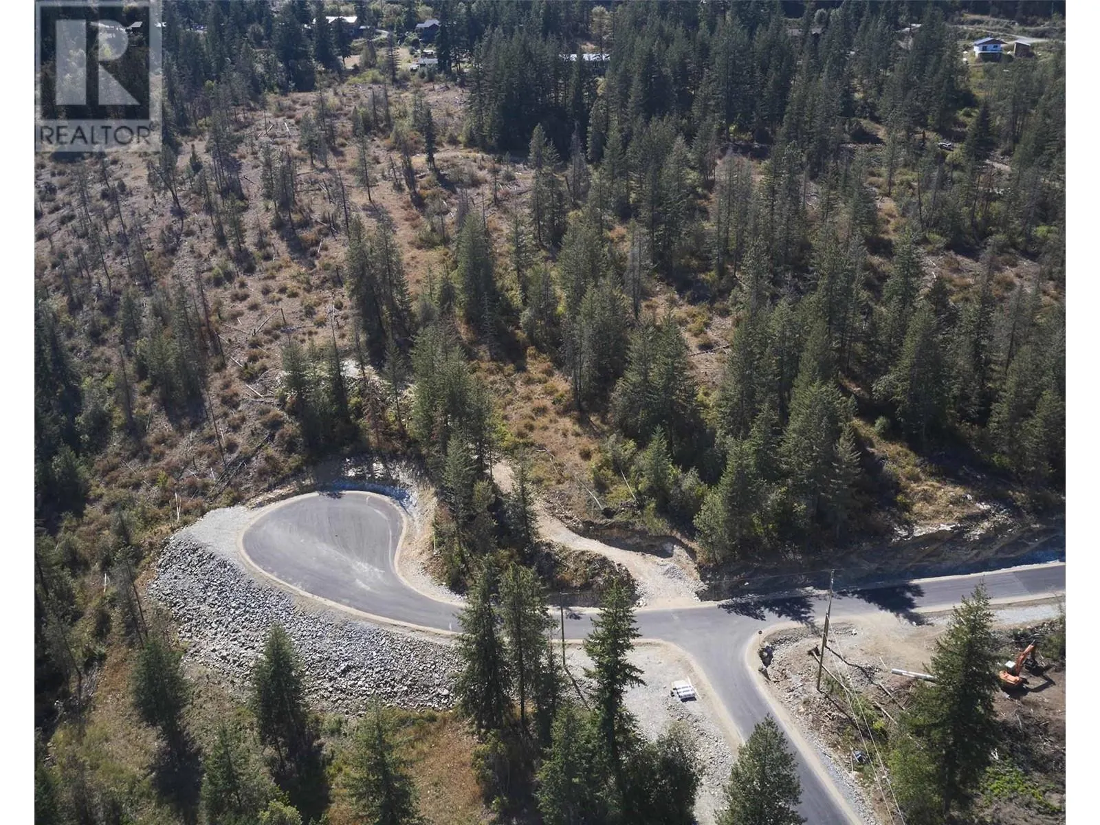 207 Crooked Pine Road