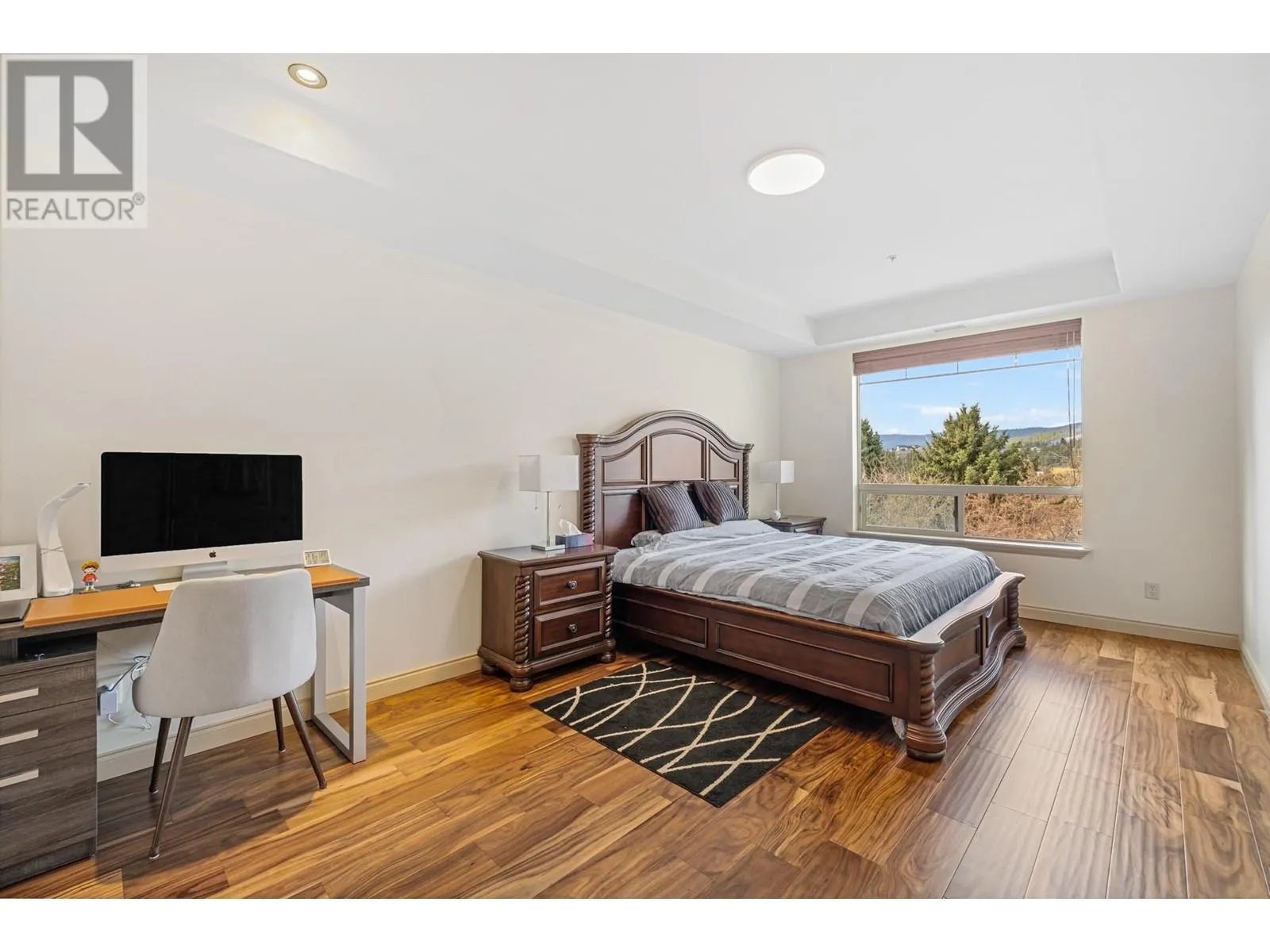 2770 Auburn Road Unit# 202
