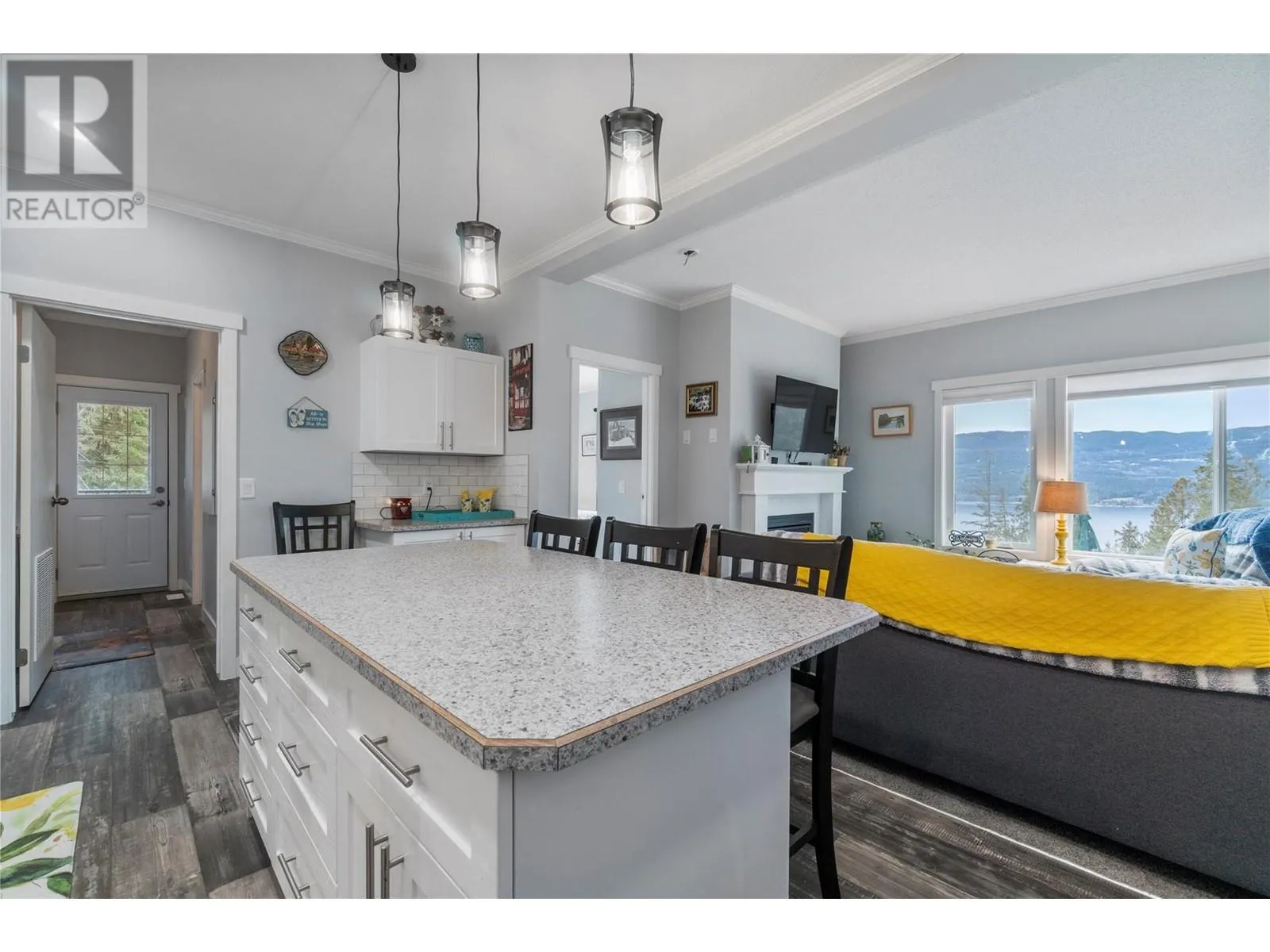7551 Klondike Trail