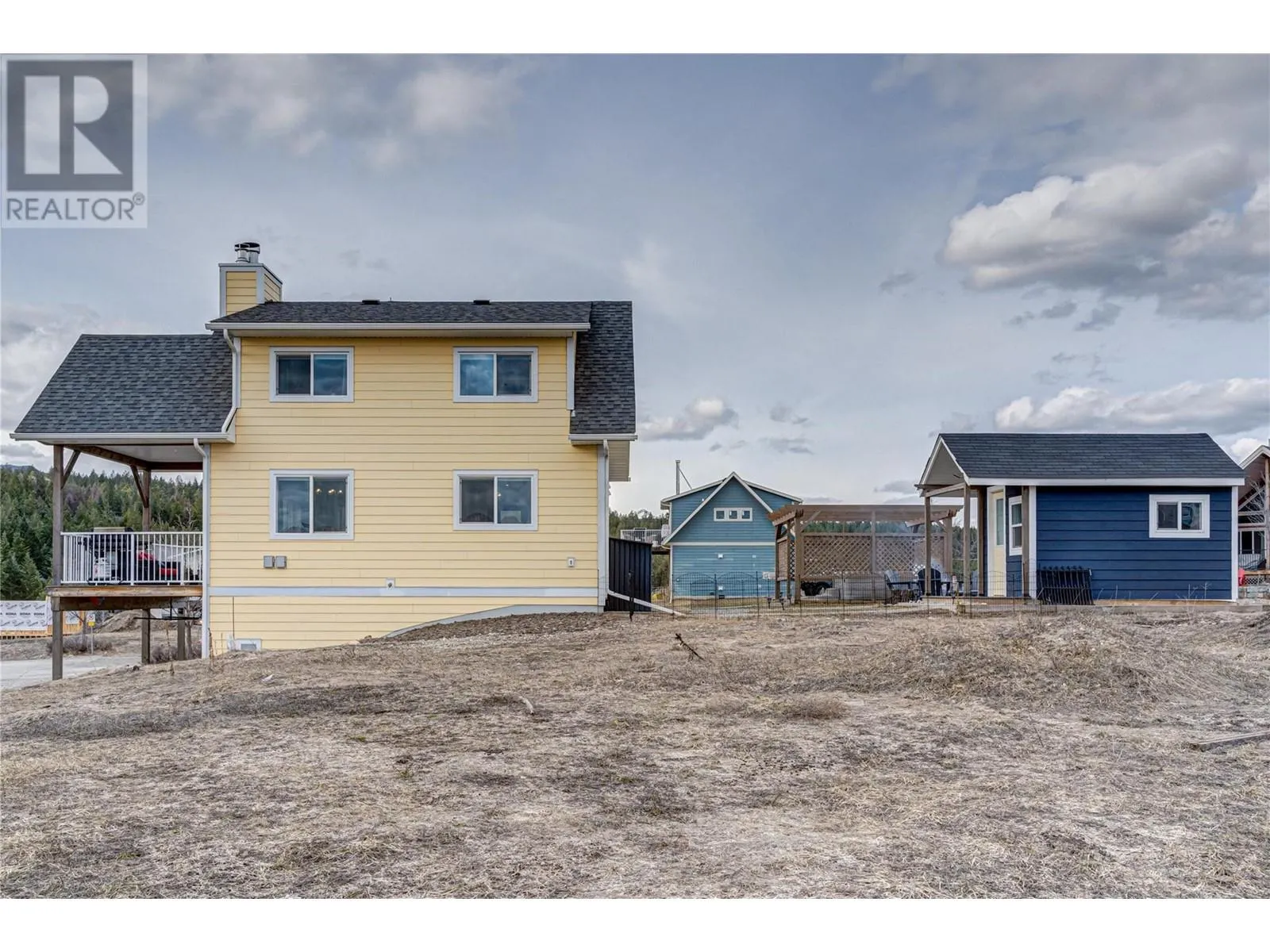 6324 LAURIER Avenue Unit# 18