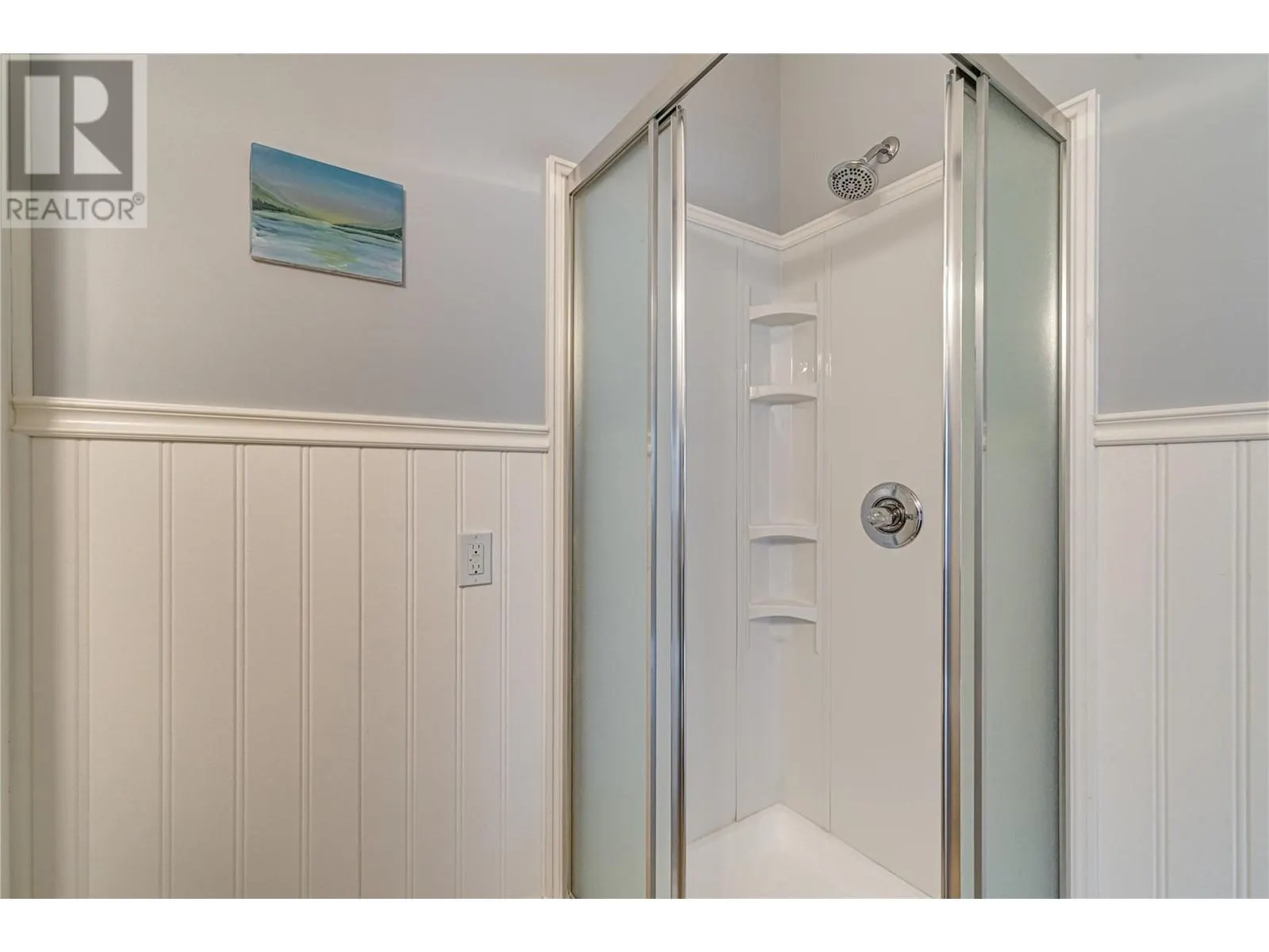 6324 LAURIER Avenue Unit# 18