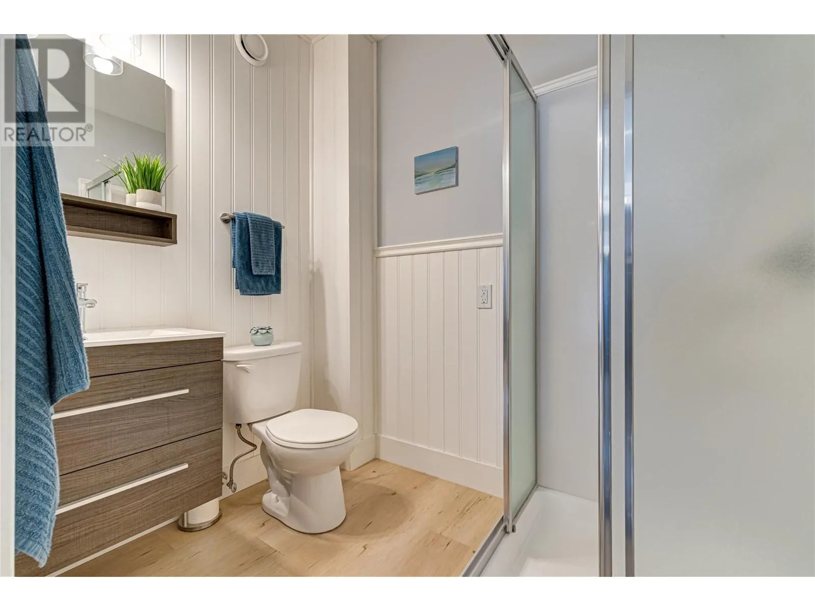 6324 LAURIER Avenue Unit# 18