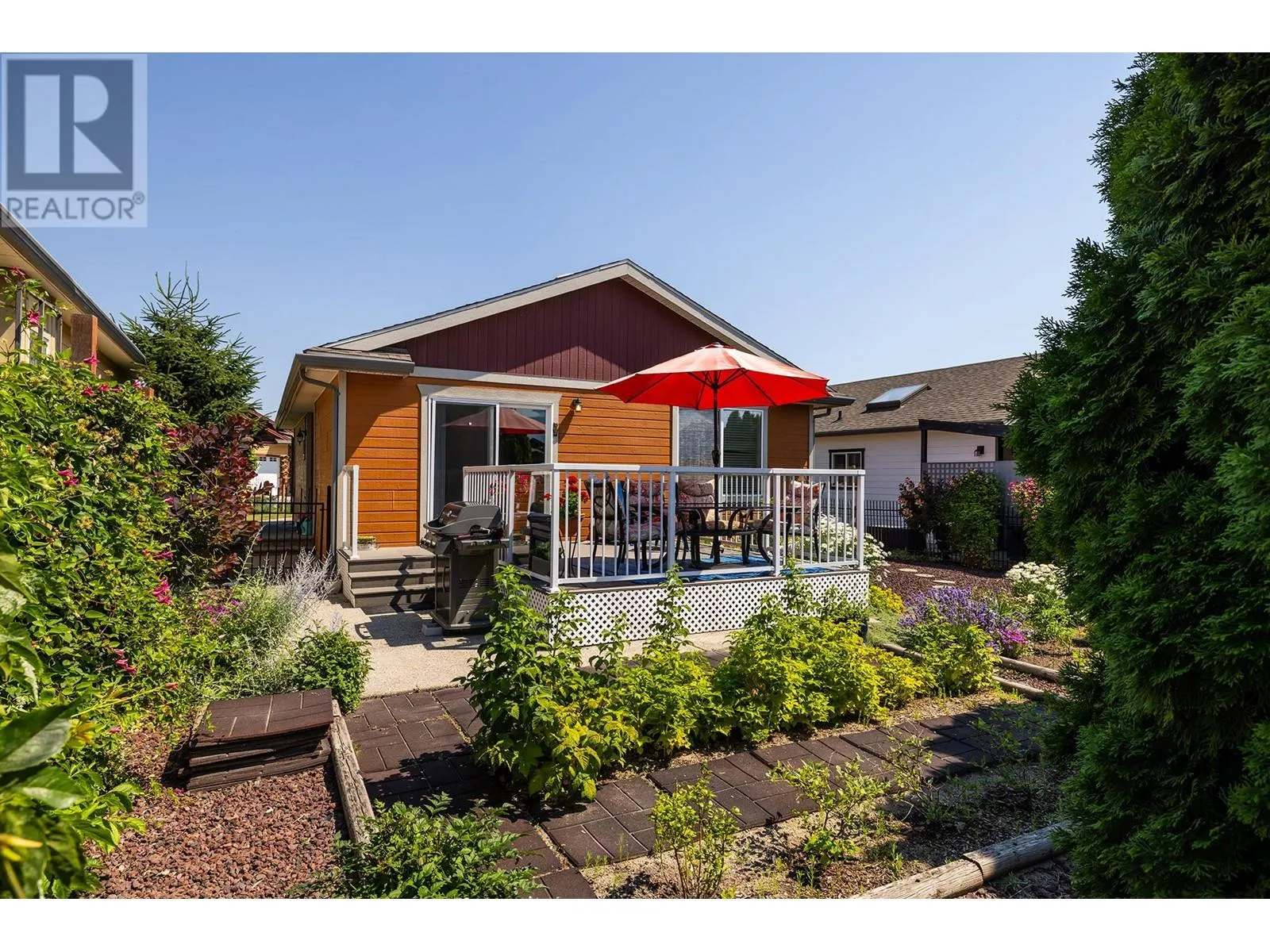 2195 Mimosa Drive