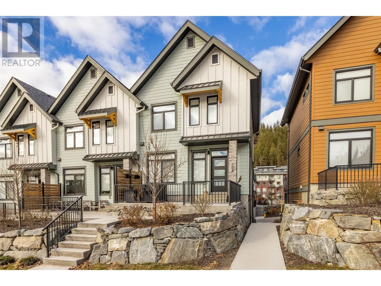 1435 Cara Glen Court Unit# 108