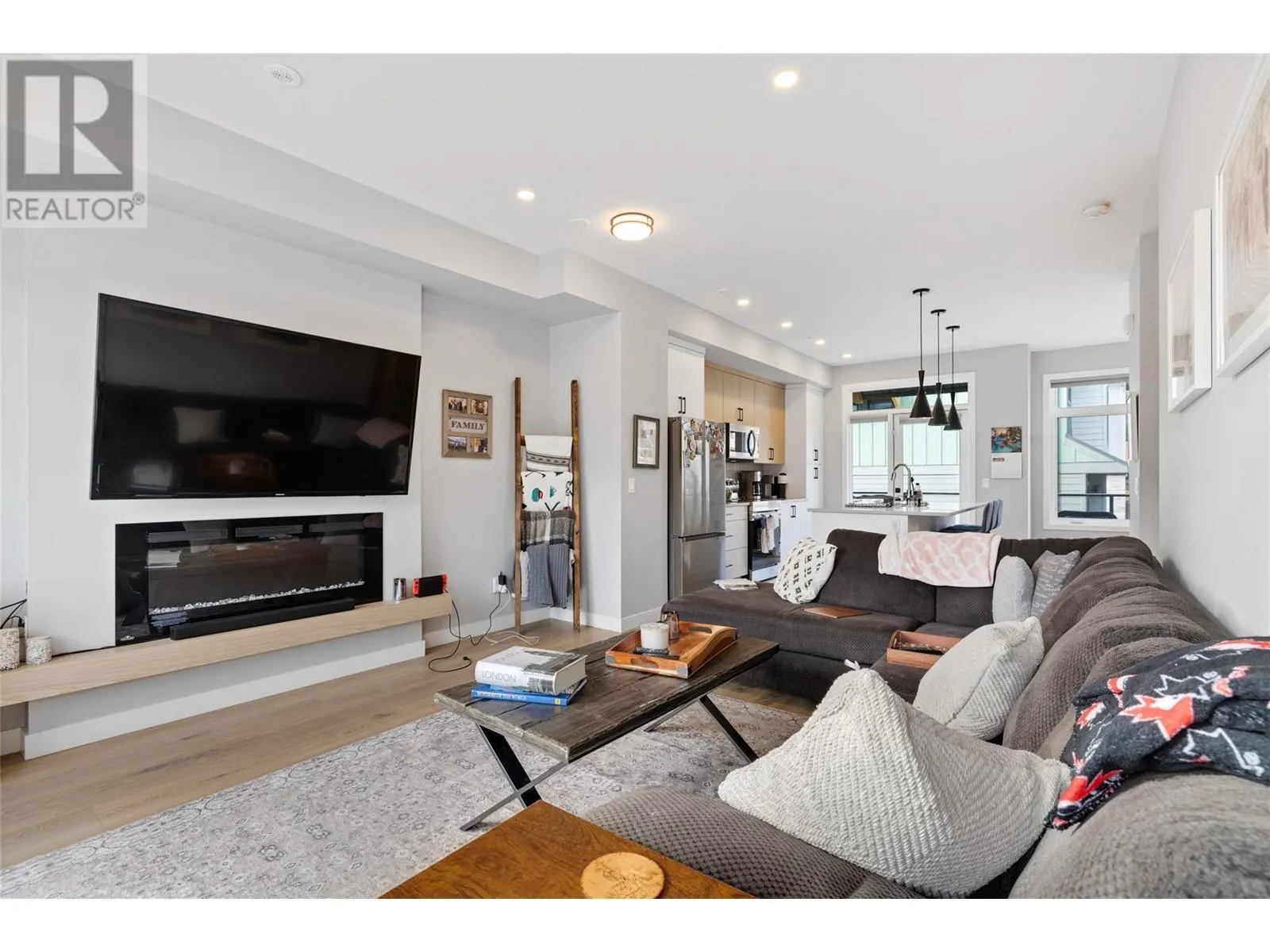 1435 Cara Glen Court Unit# 108