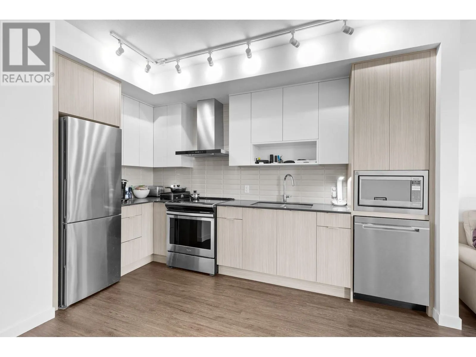 1800 Richter Street Unit# PH3 Lot# SL 44