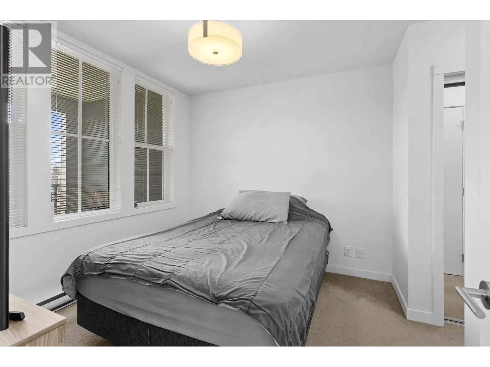 1800 Richter Street Unit# PH3 Lot# SL 44