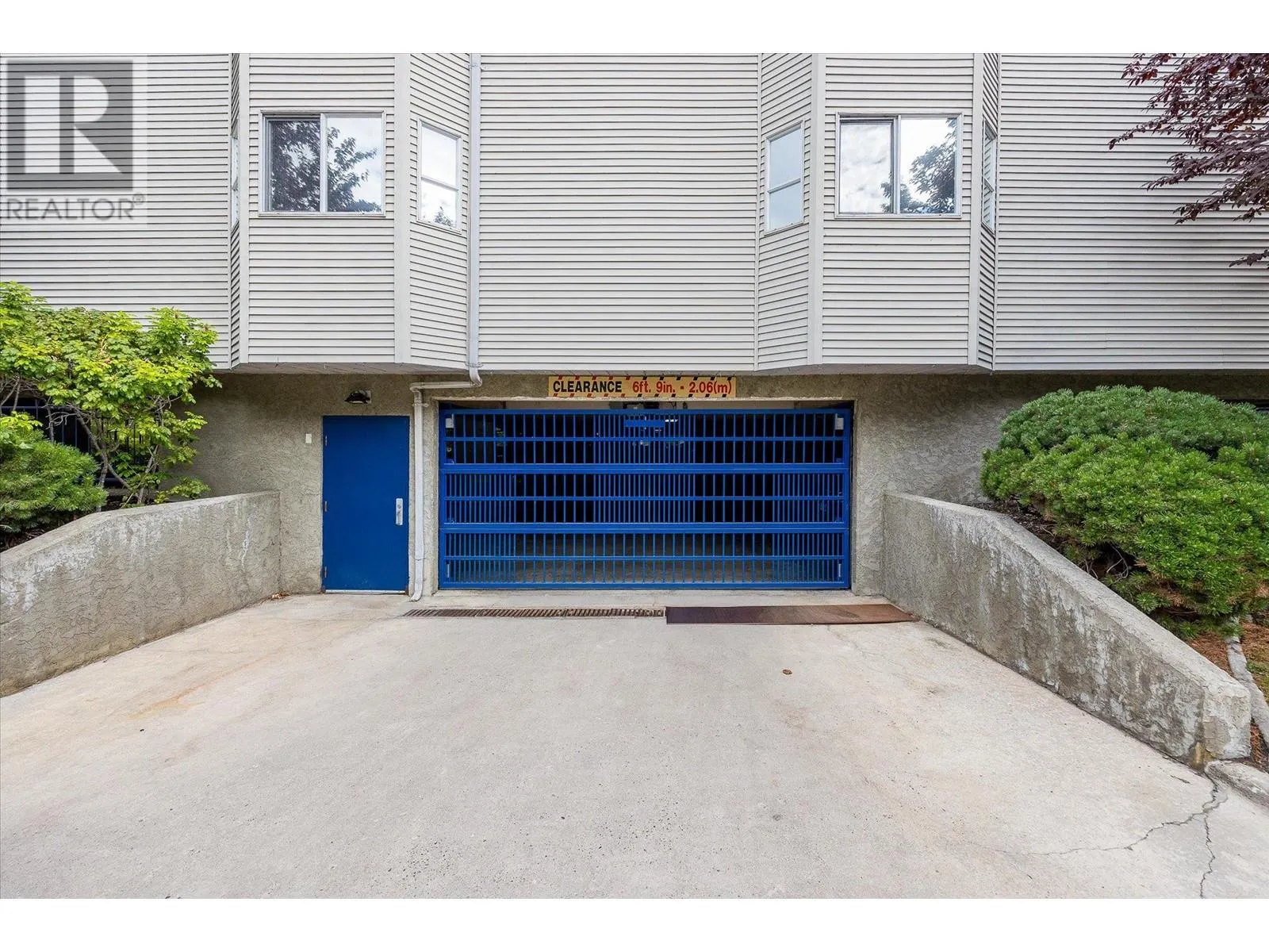 877 KLO Road Unit# 316