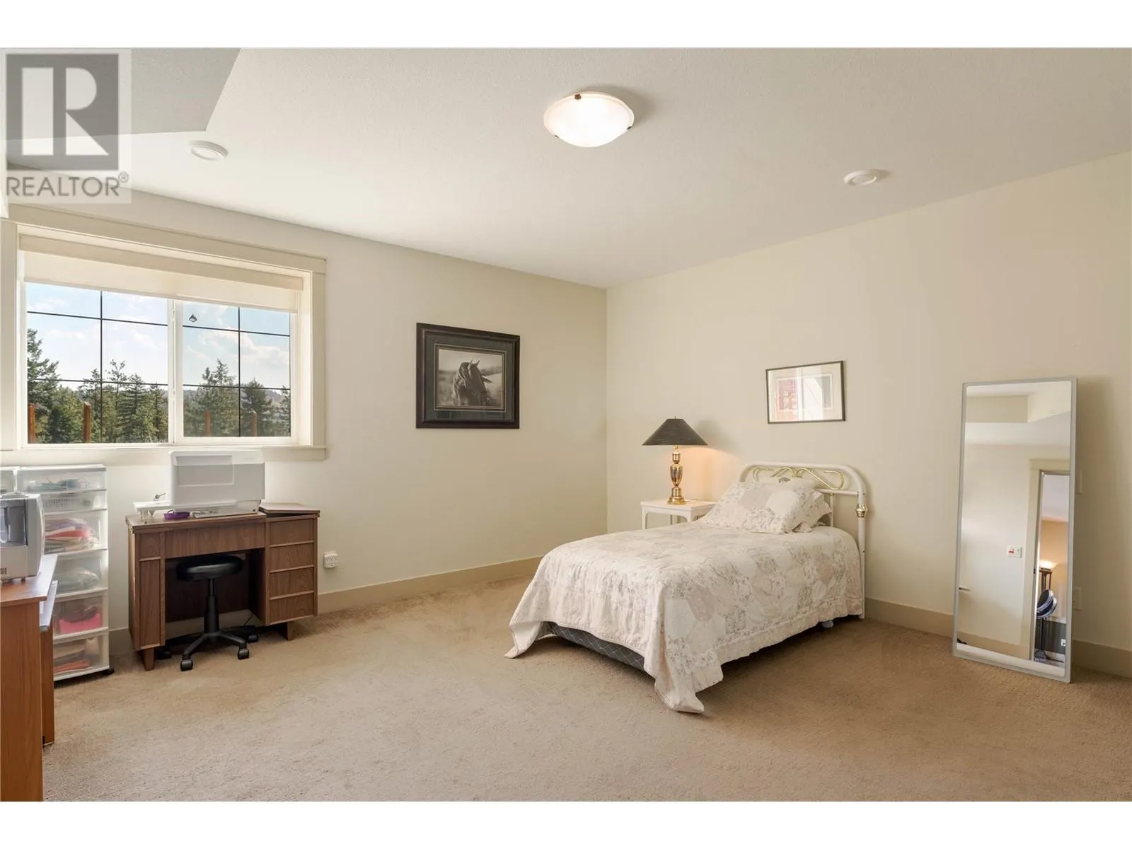 2390 Tallus Ridge Drive