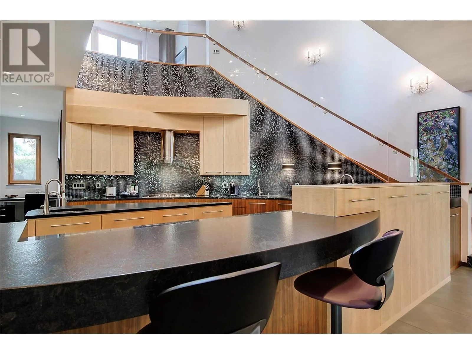 5308 Lakeshore Road
