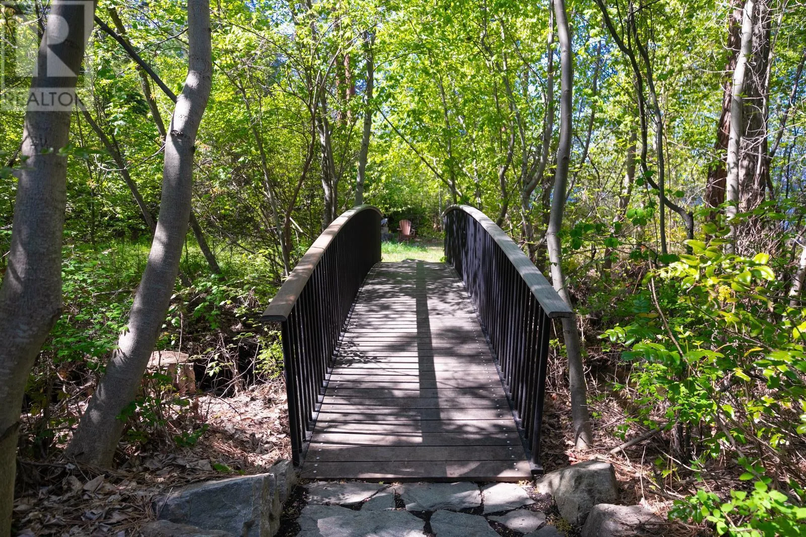 5308 Lakeshore Road